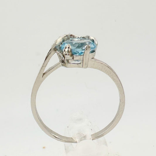 Beautiful Heart Shape Natural Blue Topaz and Diamond Ring Size 8.25