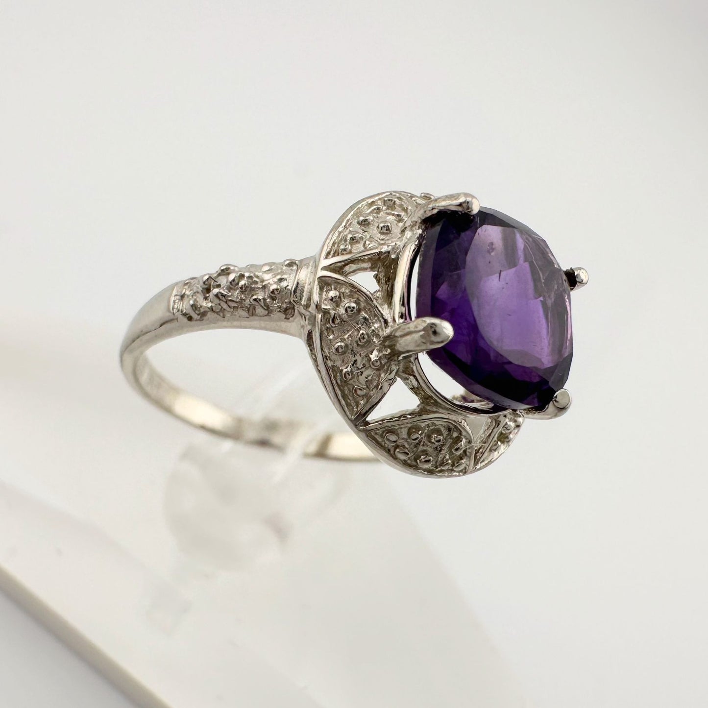 Beautiful Dark Purple Amethyst and Diamond Accent Ring - Sterling Silver Size 7.25