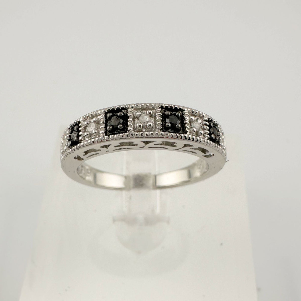 Natural Black and White Diamond Band Ring - size 7.25 --  A+ Stuff