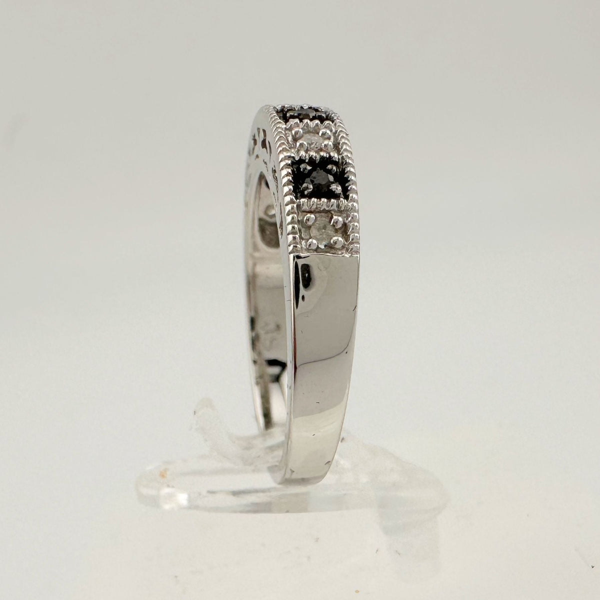 Natural Black and White Diamond Band Ring - size 7.25 --  A+ Stuff