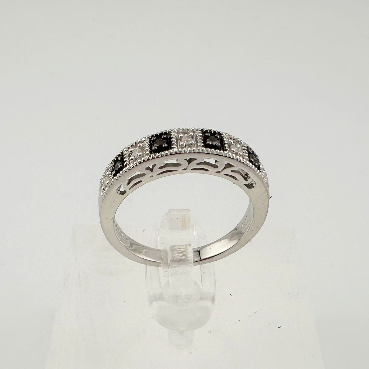 Natural Black and White Diamond Band Ring - size 7.25 --  A+ Stuff