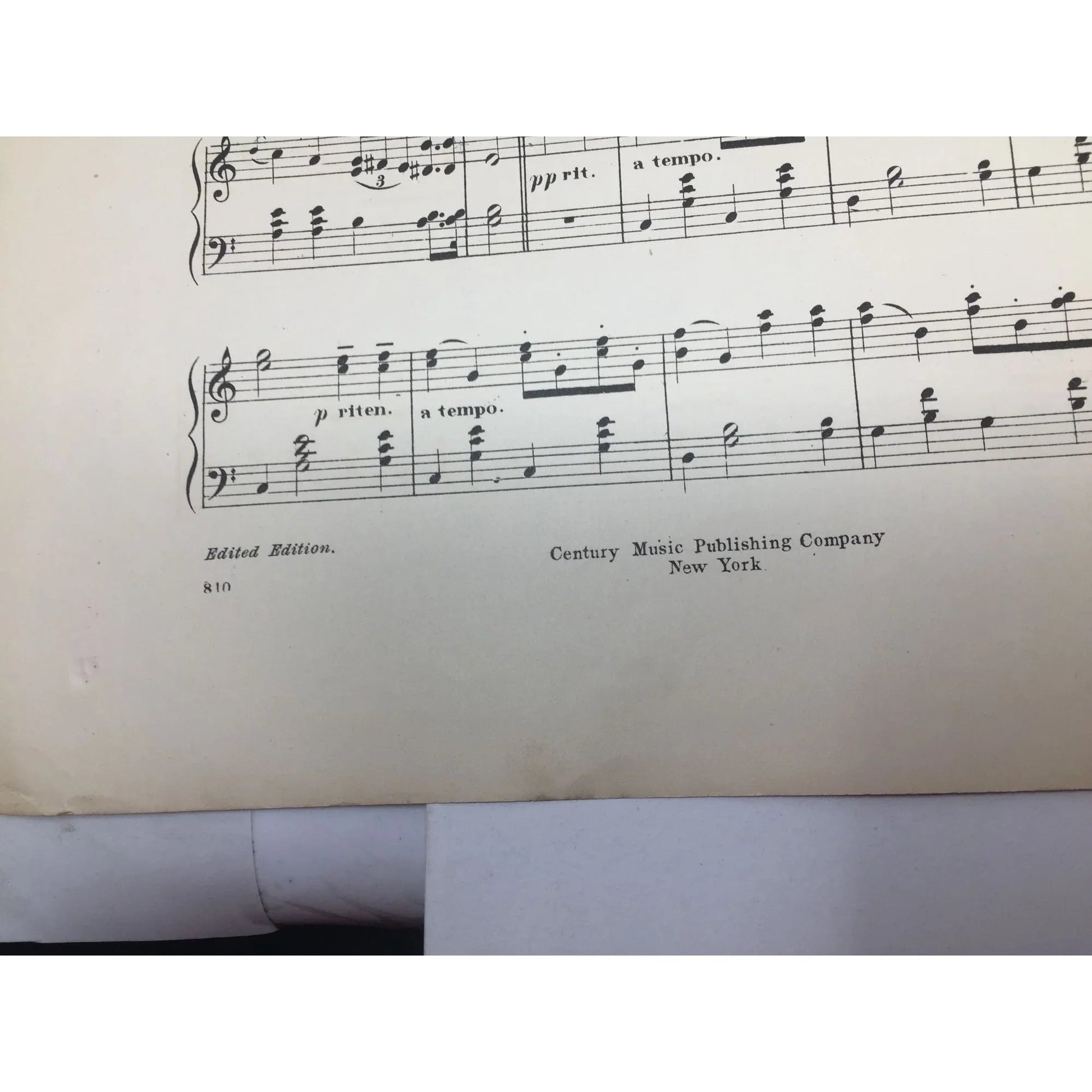 Favorite Compositions for the Piano (Century edition) - A+ Stuff - SHEET MUSIC - A+ Stuff