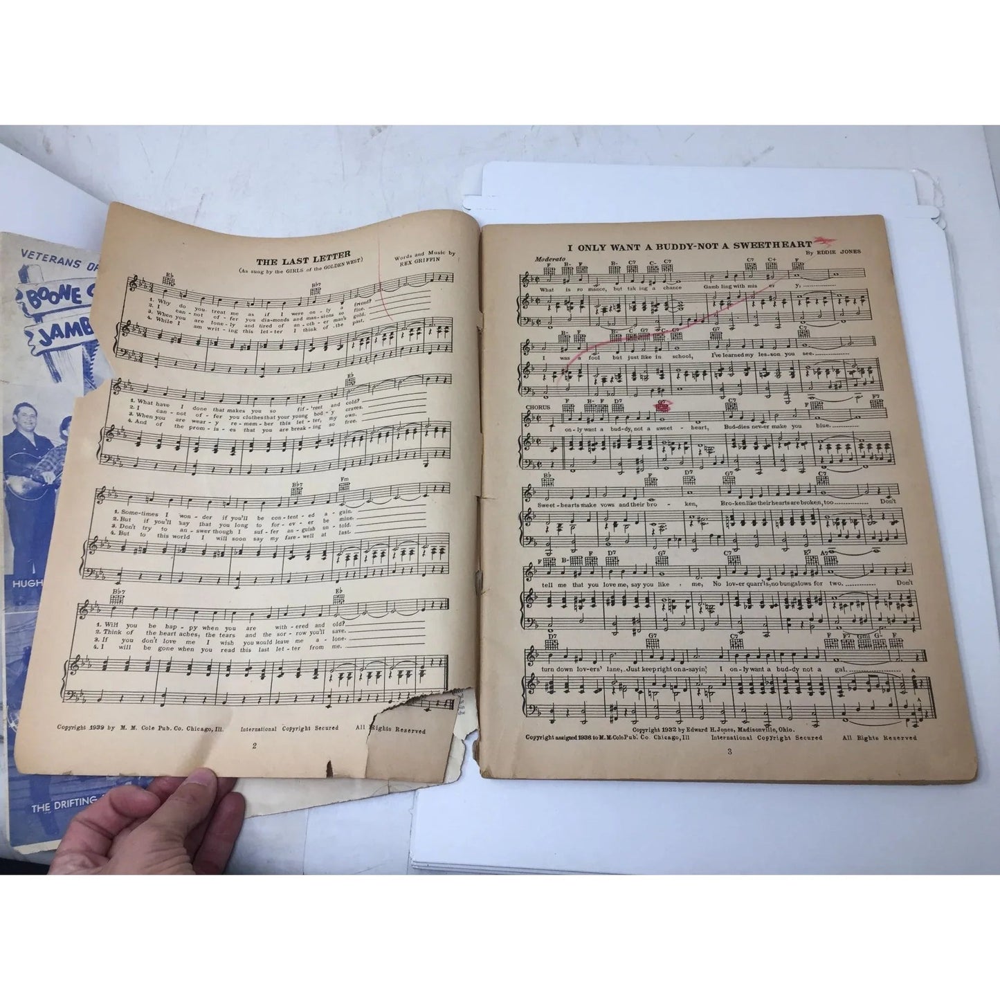 ''Favorite Songs of the WLW Boone County Jamboree'' Sheet Music Book - A+ Stuff - SHEET MUSIC - A+ Stuff