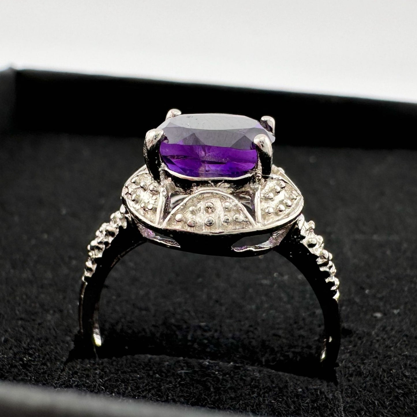 Beautiful Dark Purple Amethyst and Diamond Accent Ring - Sterling Silver Size 7.25