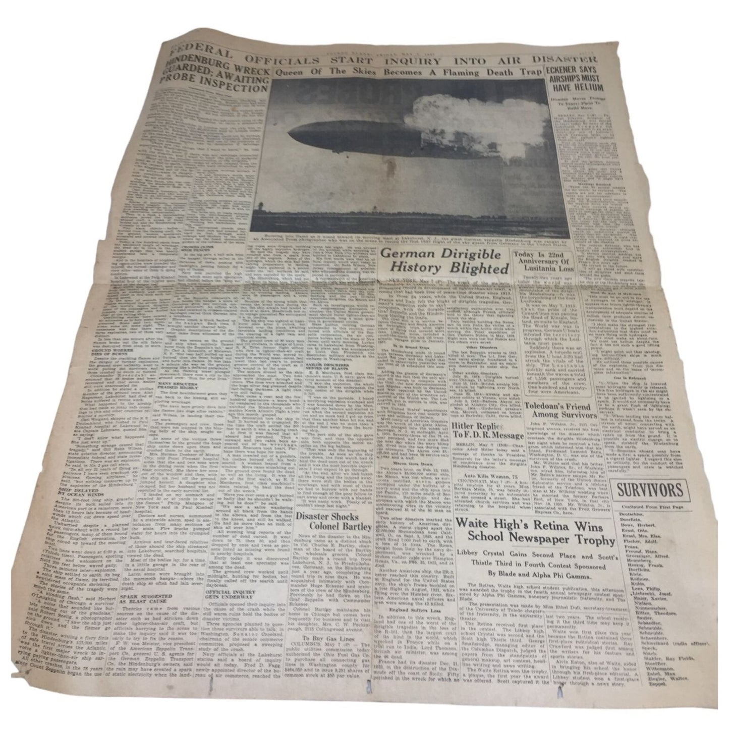 Vintage Toledo Blade ''Zeppelin Probes Start" Collectible Newspaper