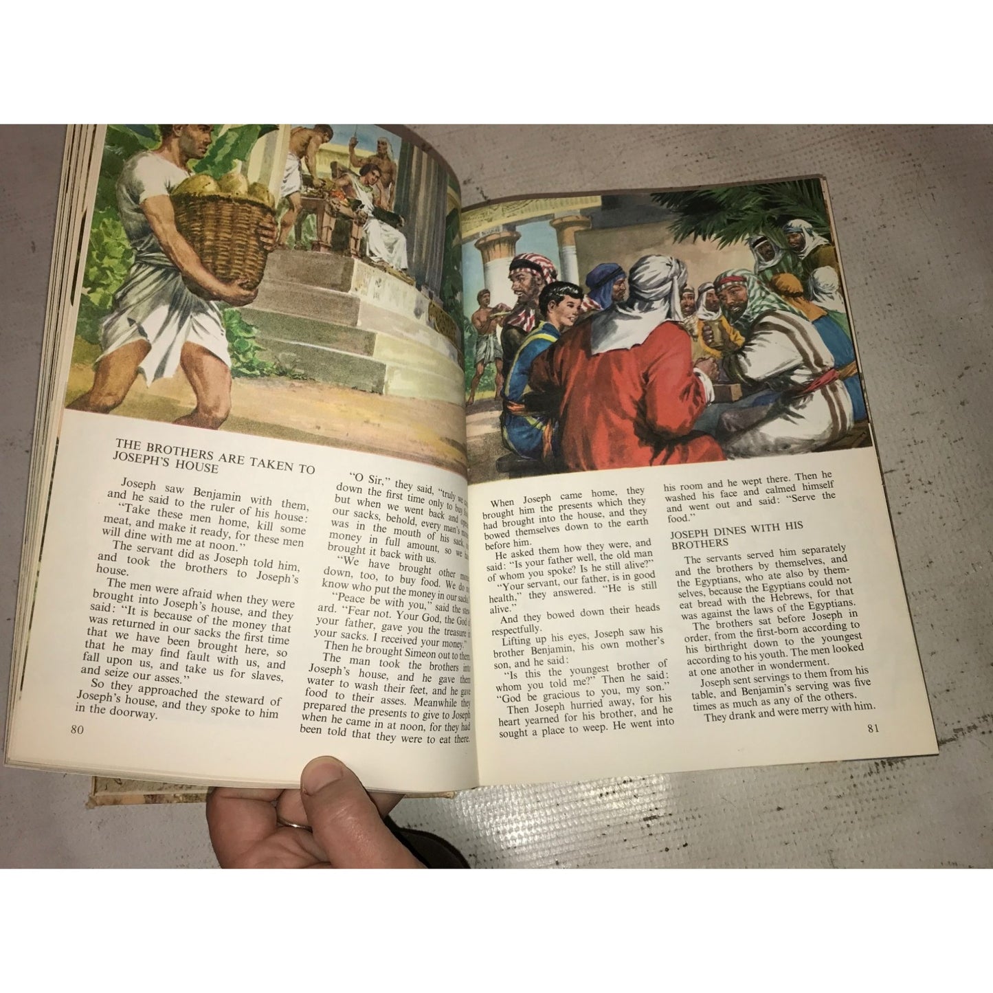 The Children's Bible Vintage Hardcover Book