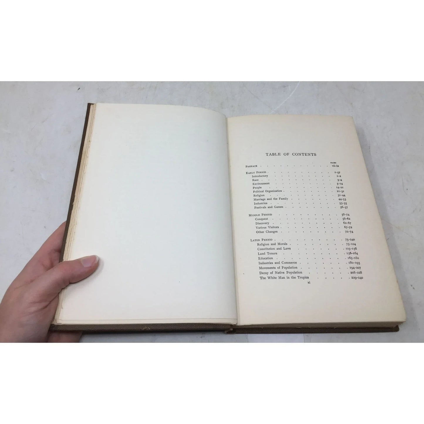 first edition hardcover book titled The Making of Hawaii: A Study in Social Evolution - unbranded - Vintage Books - A+ Stuff