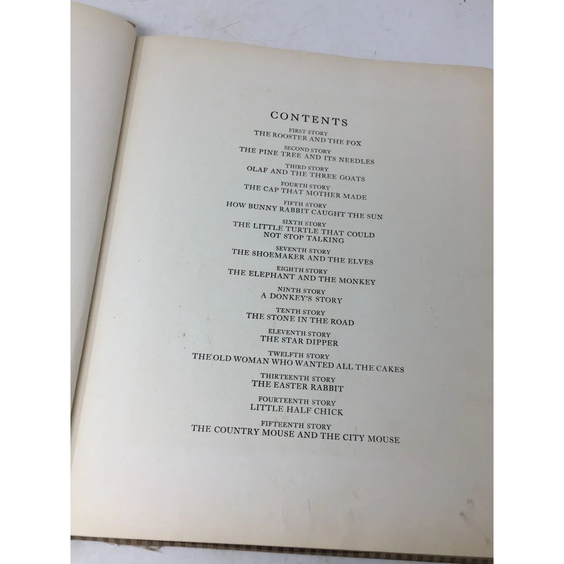 ''FOLK TALES CHILDREN LOVE'' Vintage Children's Book - A+ Stuff - Books - A+ Stuff