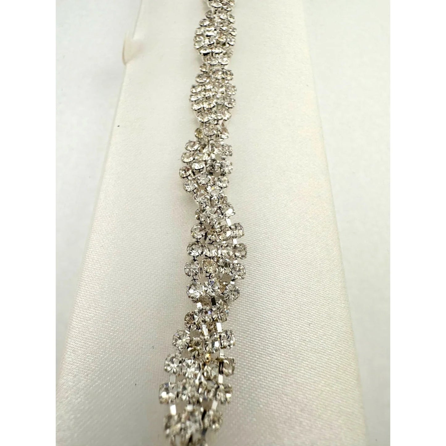 Friedman Jewelers Shimmering White Crystal Fashion Bracelet In Box - Friedman - Bracelet - A+ Stuff