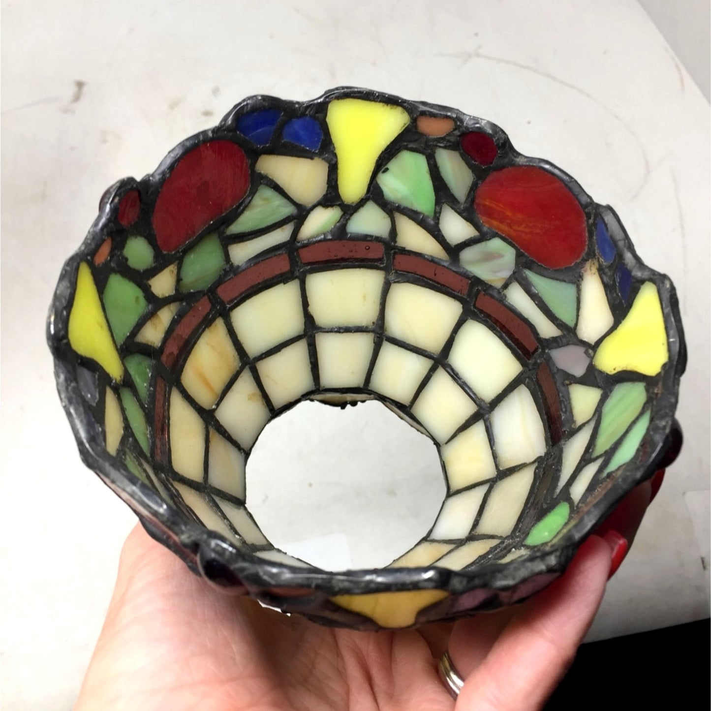 Beautiful Stained Glass Lamp Shade with Scalloped Top Edge and Inlaid Fruit Design at Bottom