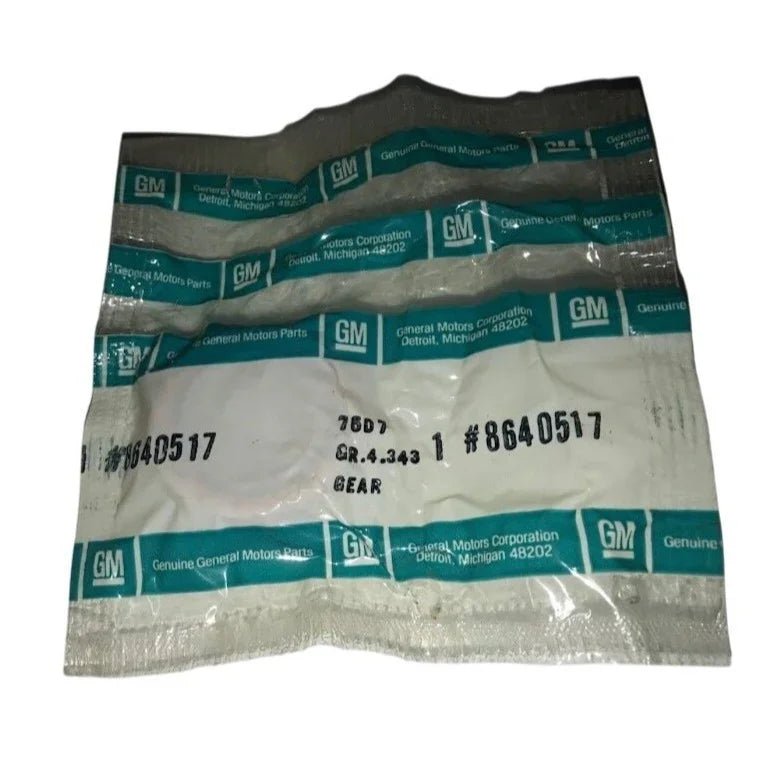 Genuine GM Part GEAR (Speedometer Drive Gear - 17 tooth) red - No. 8640517 - NOS Discontinued vintage General Motors Replacement Auto Part - gm - Auto Part - A+ Stuff