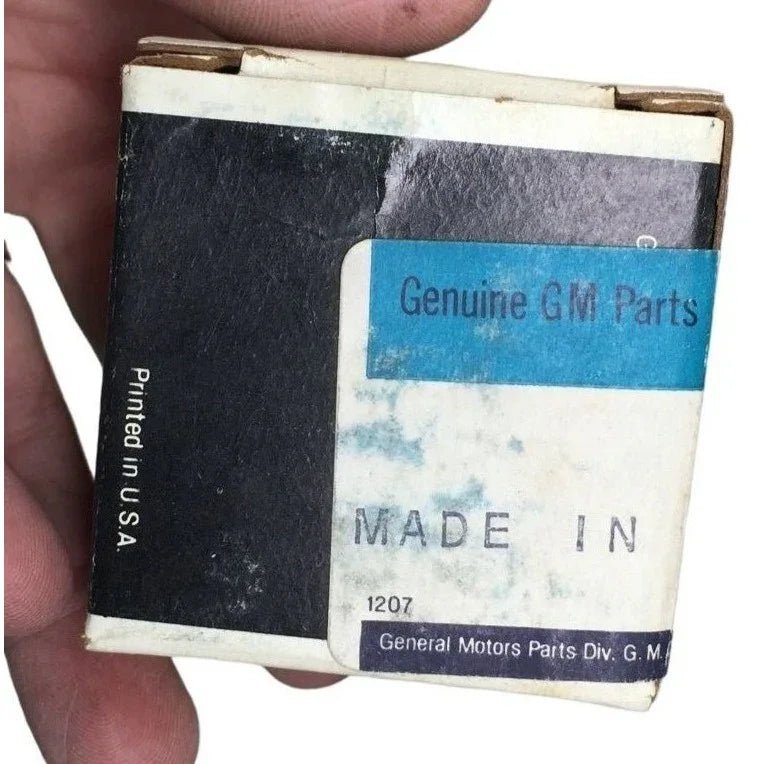 Genuine GM Vintage Part PLUG 11030002 - General Motors Delco Replacement Auto Part - General Motors - Auto Part - A+ Stuff