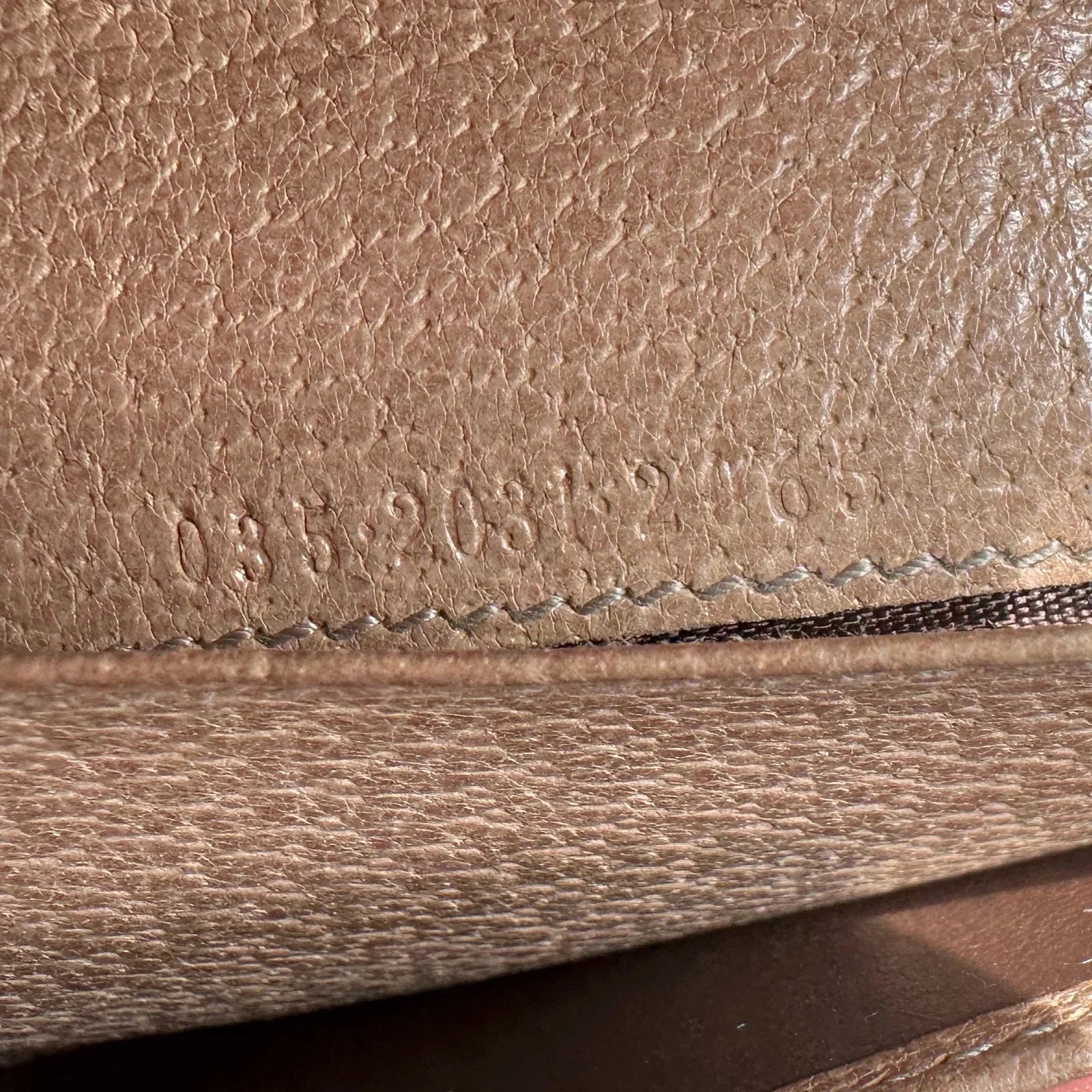 Gucci Beige Pebbled Leather Long Wallet - GUCCI - wallet - A+ Stuff