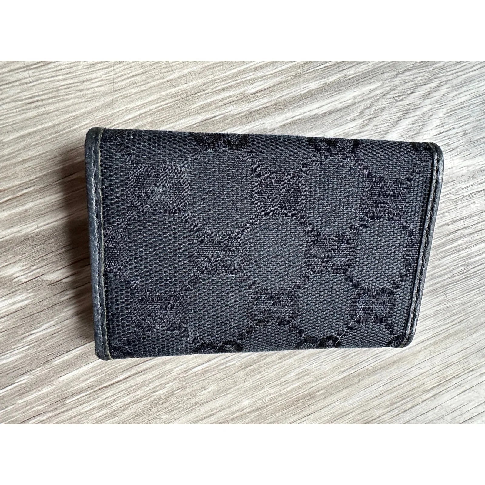 Gucci Black GG Canvas and Leather Trifold Key Holder (6 Keys) - Gucci - Keyholder - A+ Stuff