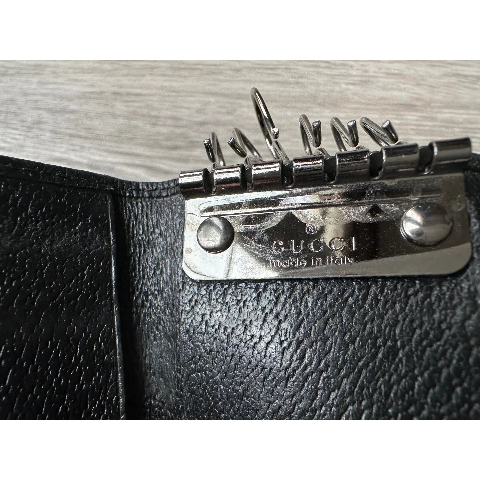 Gucci Black GG Canvas and Leather Trifold Key Holder (6 Keys) - Gucci - Keyholder - A+ Stuff
