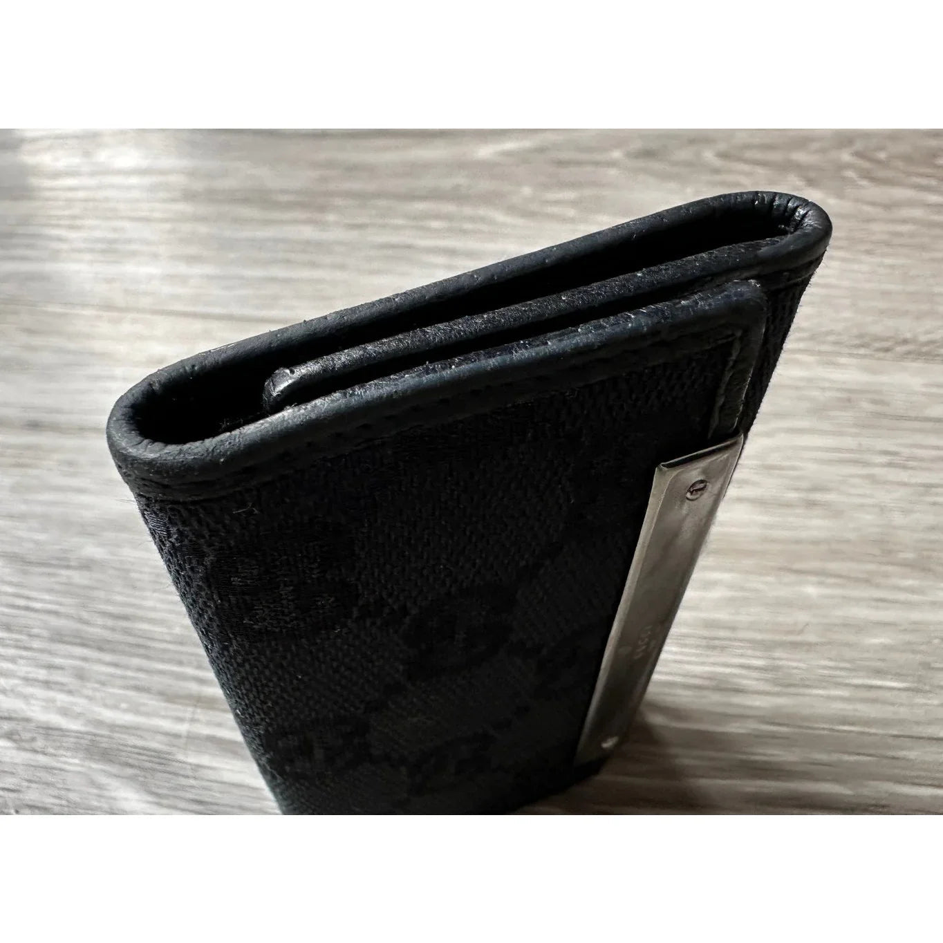 Gucci Black GG Canvas and Leather Trifold Key Holder (6 Keys) - Gucci - Keyholder - A+ Stuff