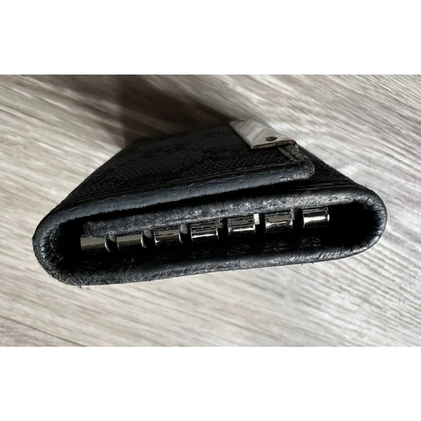 Gucci Black GG Canvas and Leather Trifold Key Holder (6 Keys) - Gucci - Keyholder - A+ Stuff