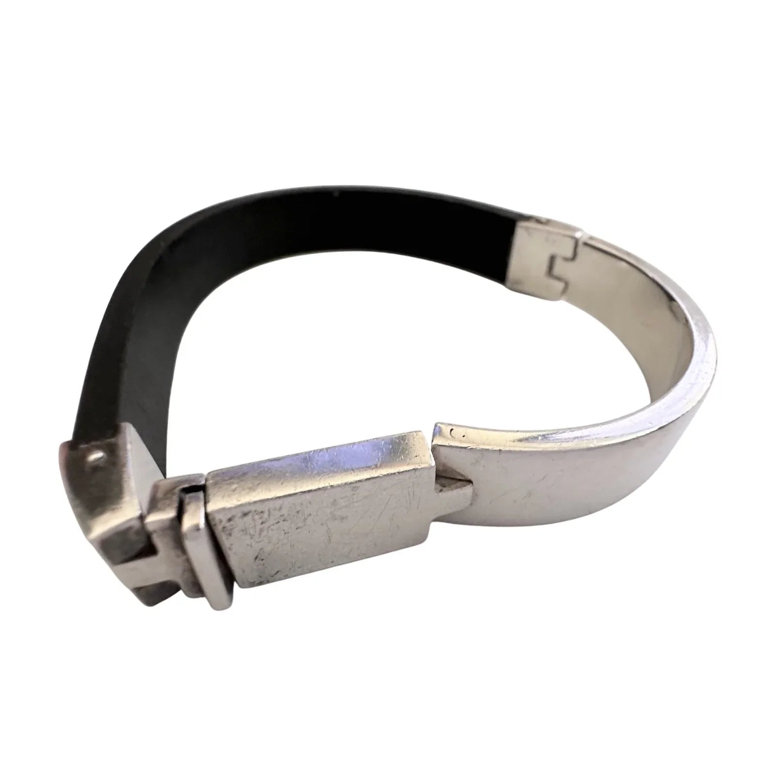 Gucci Rubber and Sterling Silver ID Bracelet - Full Inclusion - Gucci - Bracelet - A+ Stuff