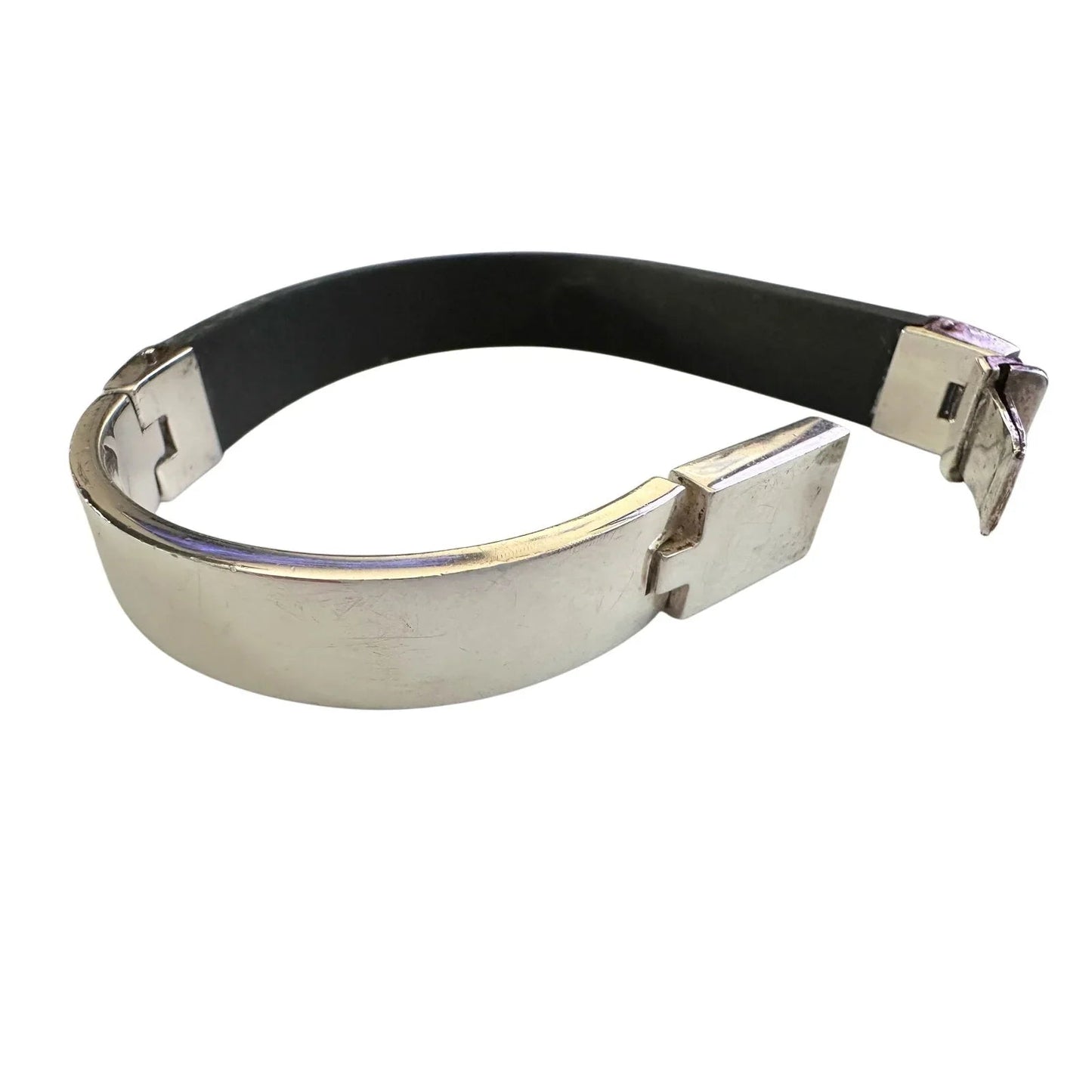 Gucci Rubber and Sterling Silver ID Bracelet - Full Inclusion - Gucci - Bracelet - A+ Stuff