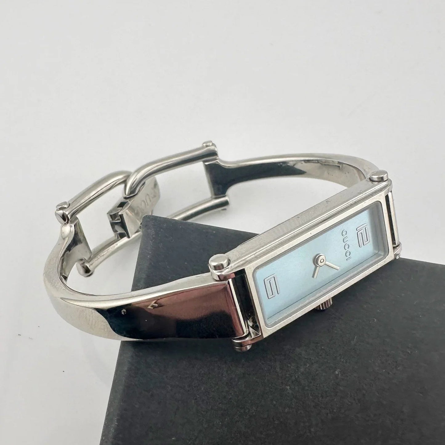 GUCCI Women's 1500 L Horsebit Swiss Made Watch - Gucci - Wrist Watch - A+ Stuff