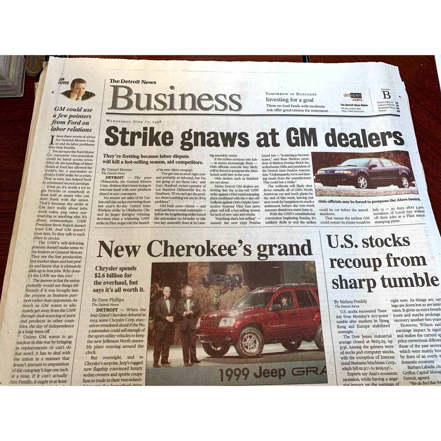 THE DETROIT NEWS  June 17, 1998 OURS AGAIN REDWINGS STANLEY CUP Champs