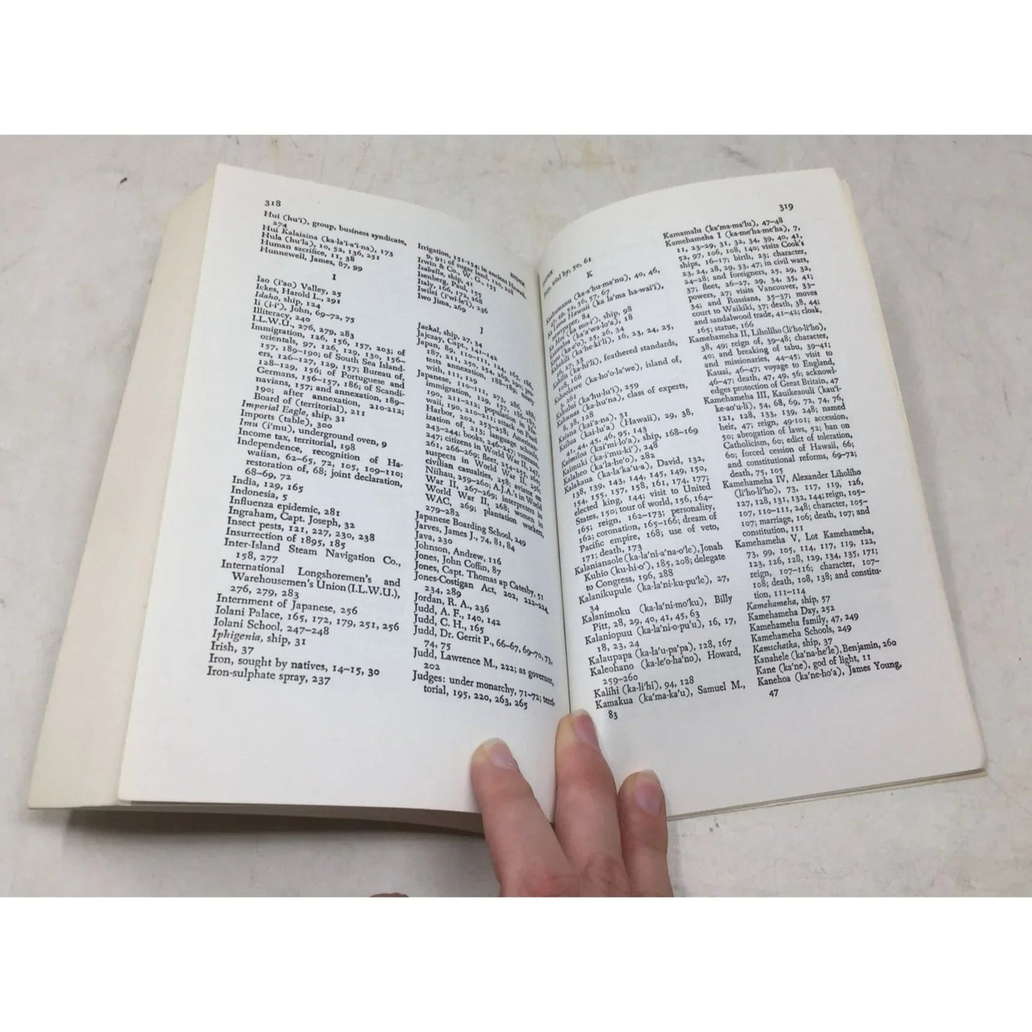 Hawaii: A History - unbranded - Vintage Books - A+ Stuff