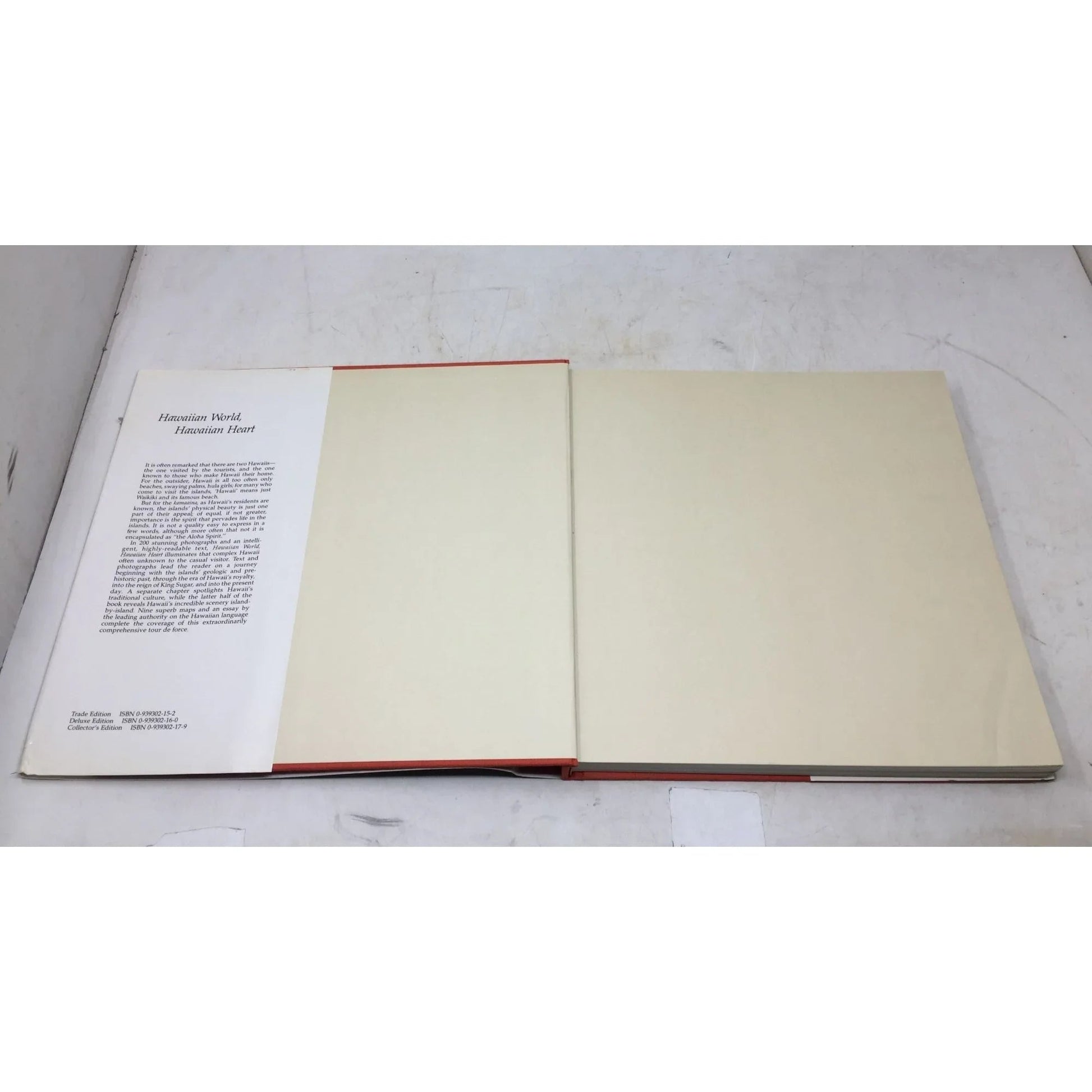 Hawaiian World, Hawaiian Heart by Roger A. LaBrucherie - A+ Stuff - books - A+ Stuff