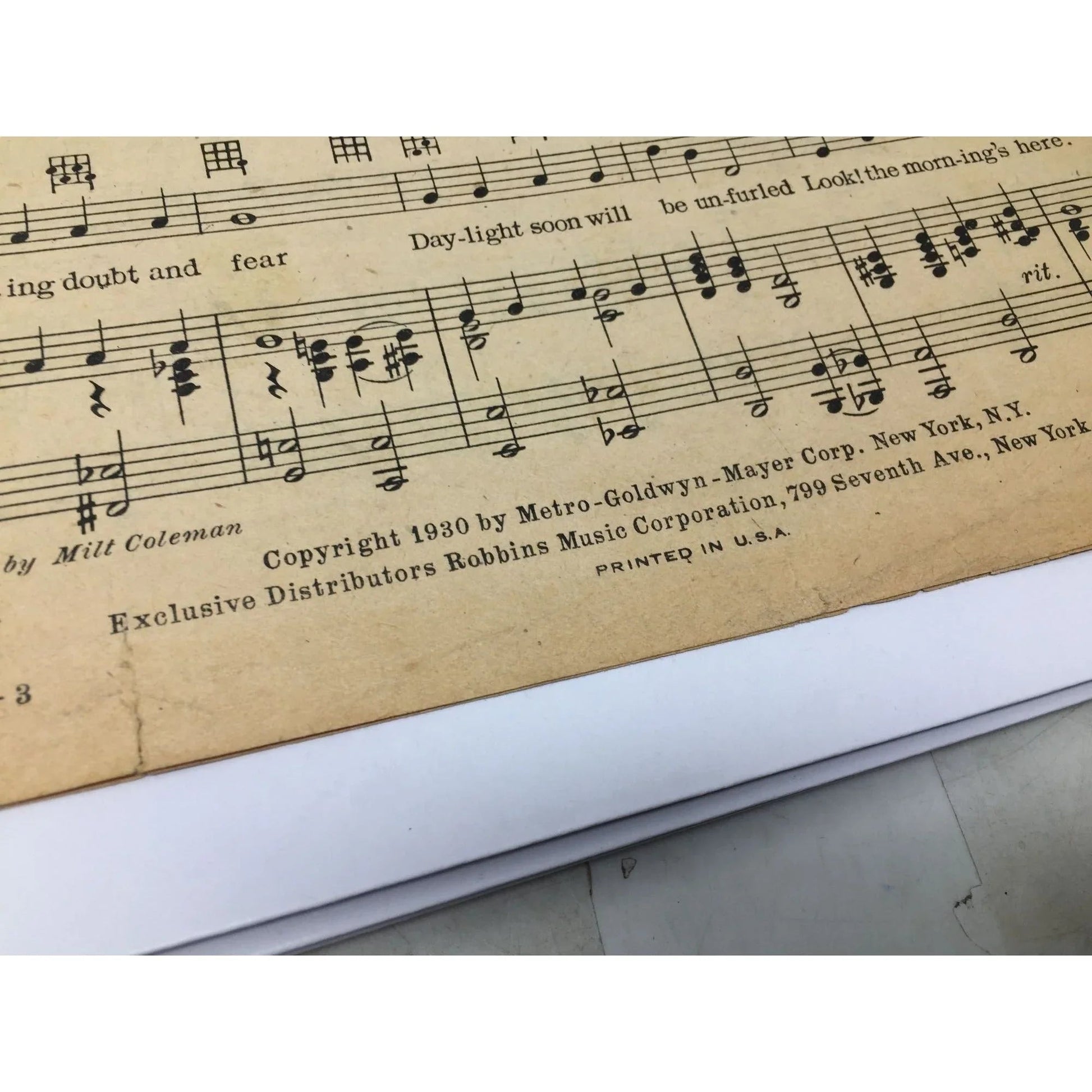 Here Comes the Sun by Arthur Freed and Harry Woods - A+ Stuff - Sheet Music - A+ Stuff