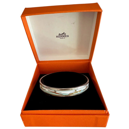 HERMES Enamel Printed Narrow Canoe Pattern Bracelet - Hermès - Bracelet - A+ Stuff