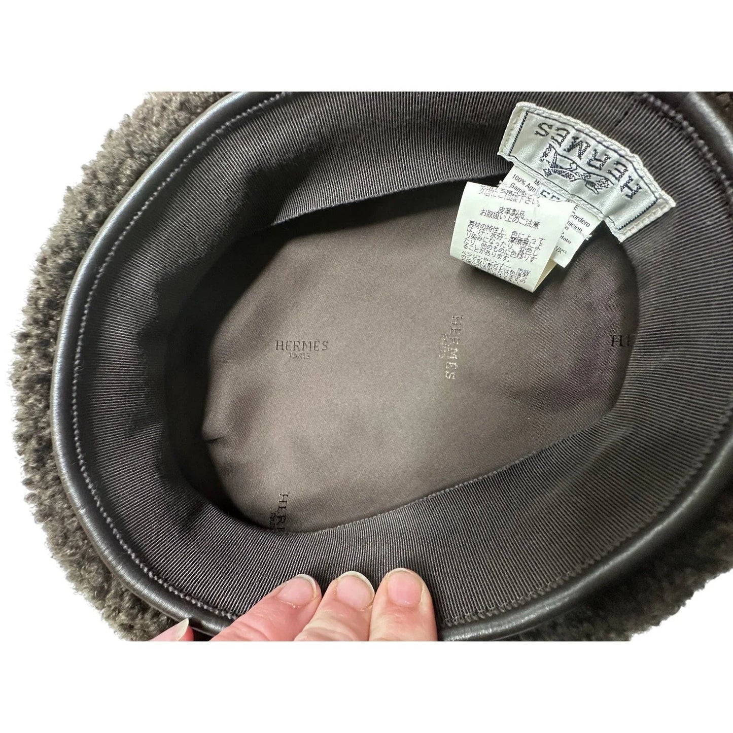Hermes Mouton Brown Beret with Box Size 55 - Hermès - Hats - A+ Stuff