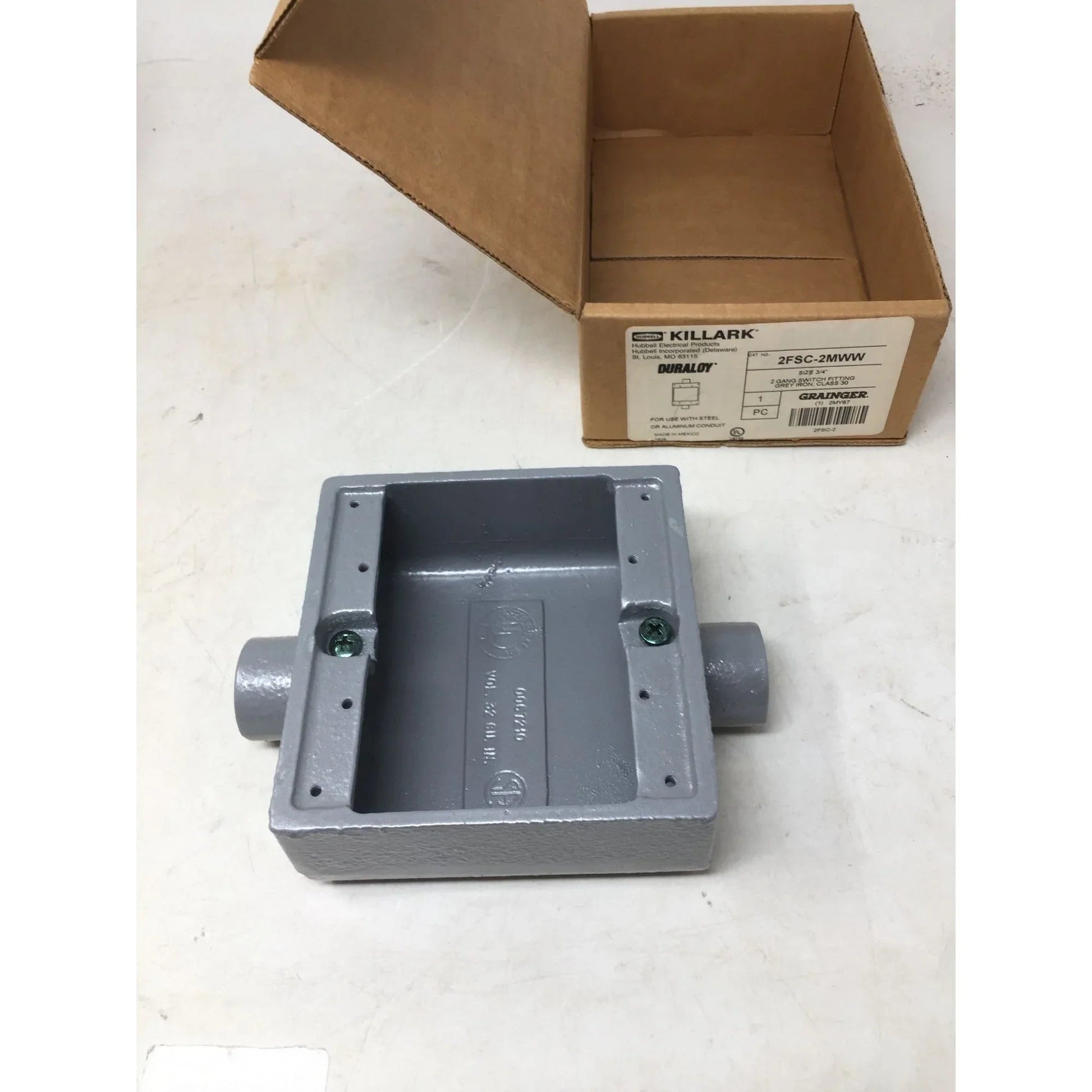 Hubbell Electrical Products - Duraloy 2FSC - 2MWW - 3/4 2 Gang Switch Fitting - Grey Iron Class 30 - For use with Steel or Aluminum Conduit - Hubbell Electrical Products - Tools - A+ Stuff