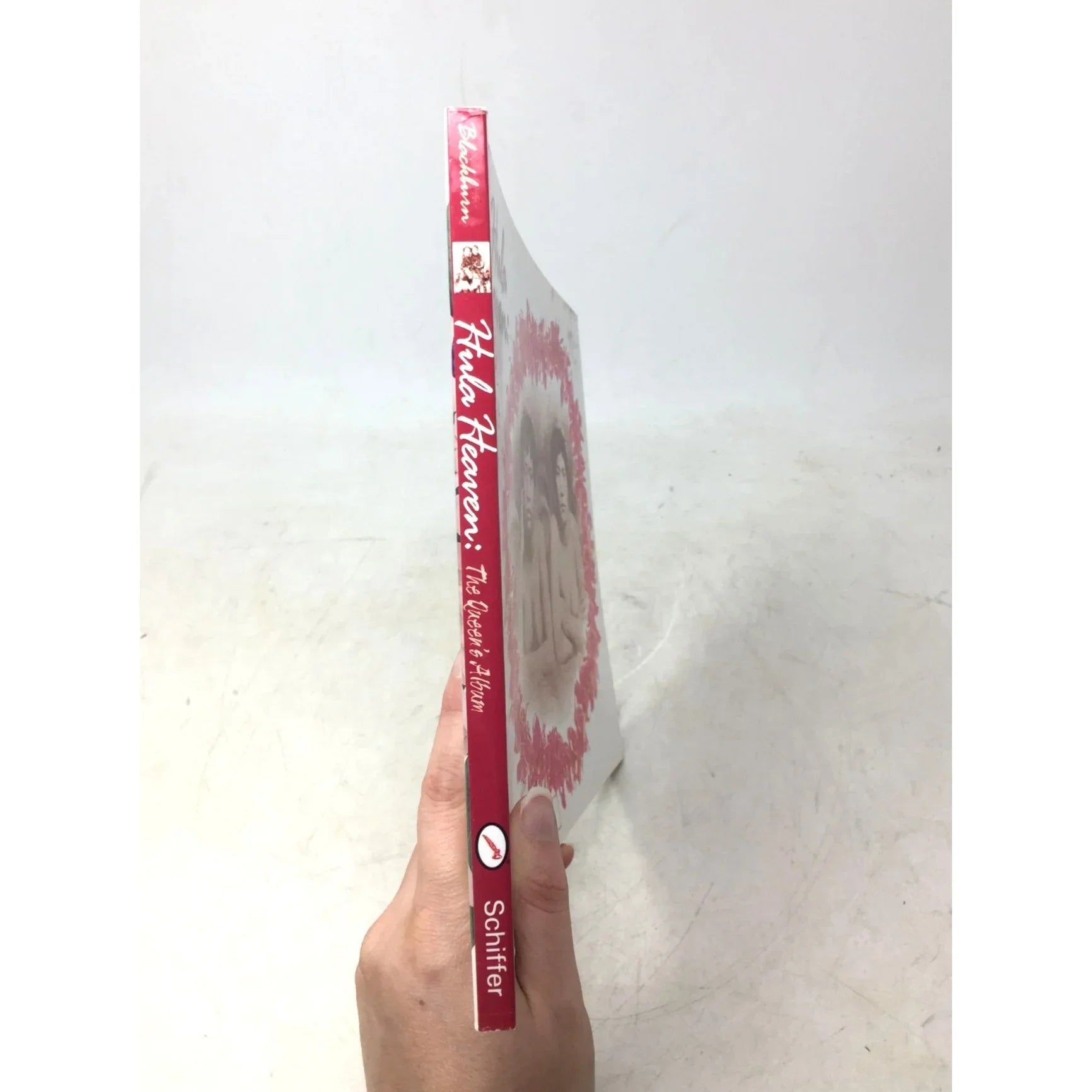 'Hula Heaven: The Queen's Album' by Mark A. Blackburn - unbranded - Books - A+ Stuff