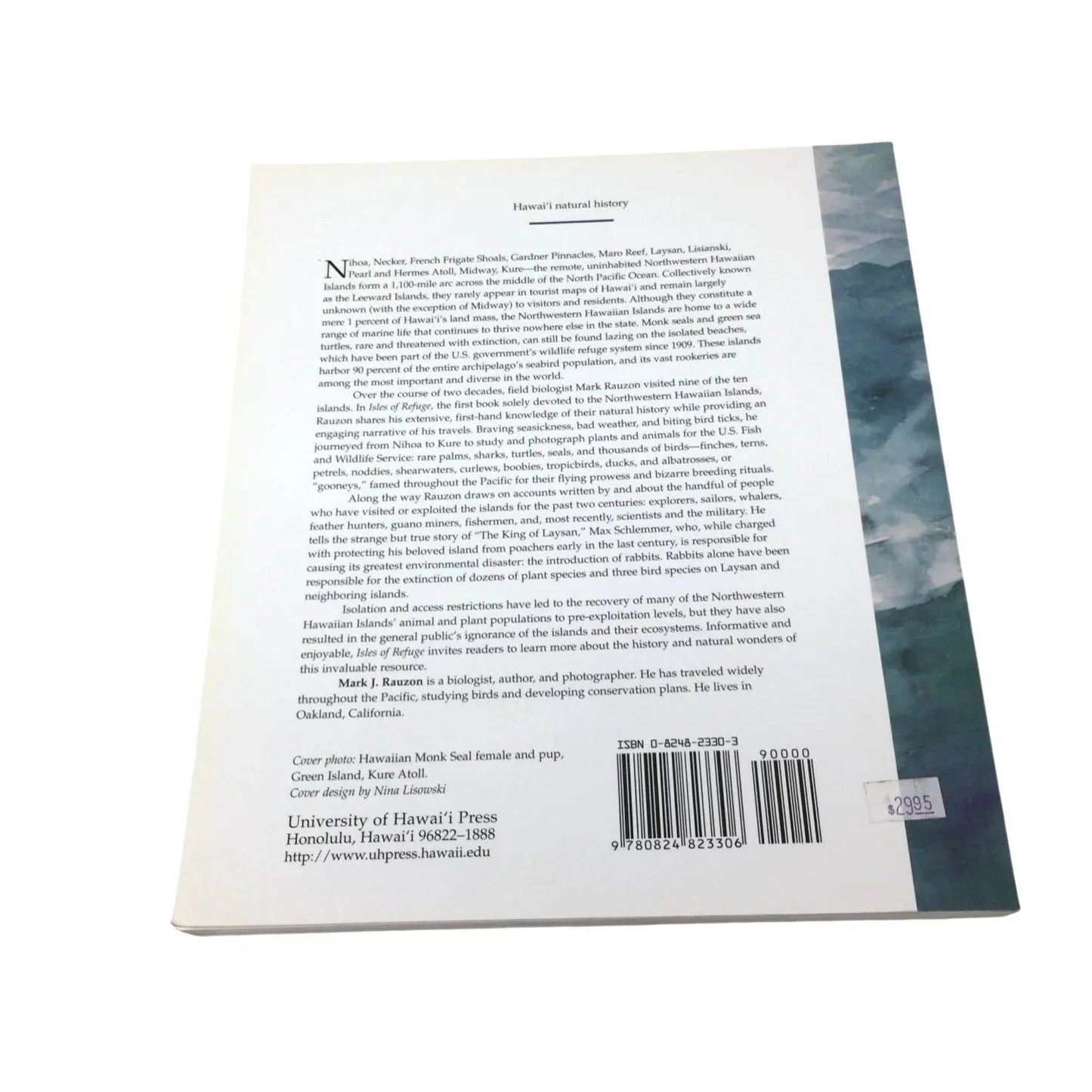 Isles of Refuge: Wildlife and History of the Northwestern Hawaiian Islands by Mark J. Rauzon. - unbranded - Vintage Books - A+ Stuff