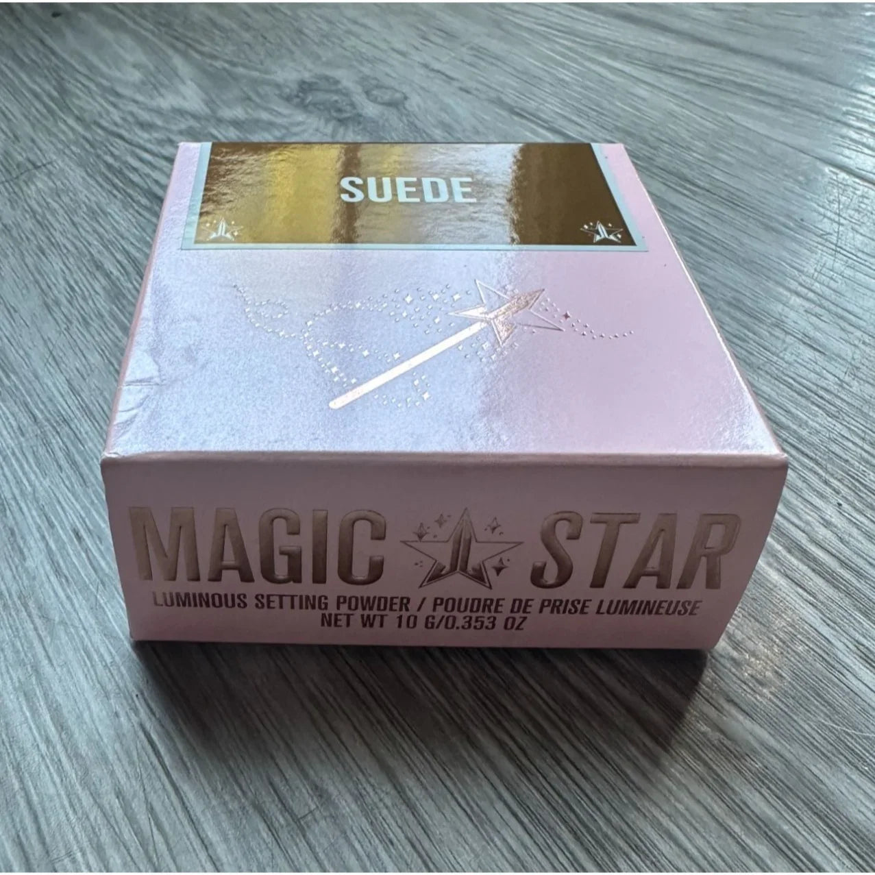 Jeffree Star Cosmetics MAGIC STAR™ SETTING POWDER Luminous SUEDE - Jeffree Star Cosmetics - Make up - A+ Stuff