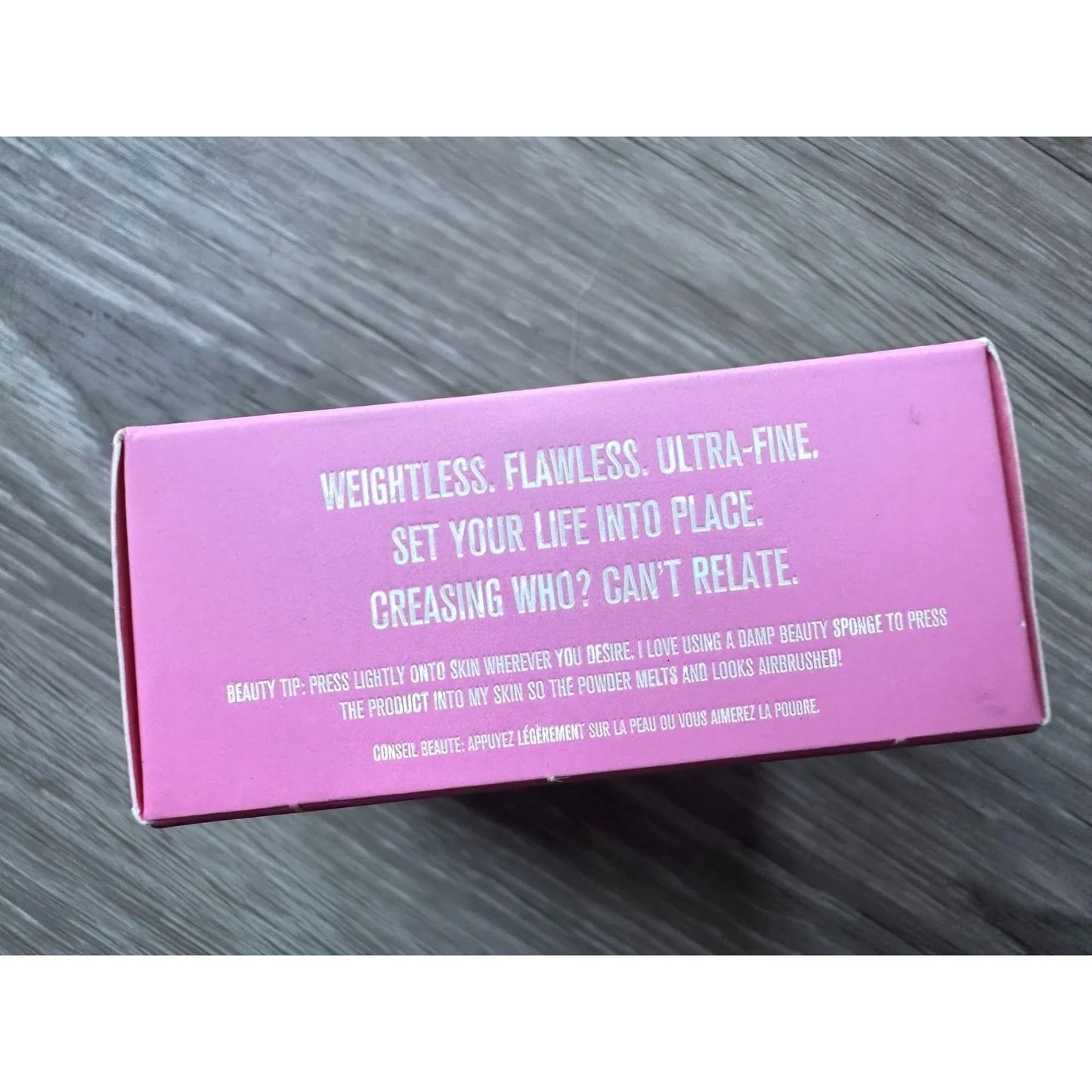 Jeffree Star Cosmetics MAGIC STAR™ SETTING POWDER Matte HONEY - Jeffree Star Cosmetics - Make up - A+ Stuff
