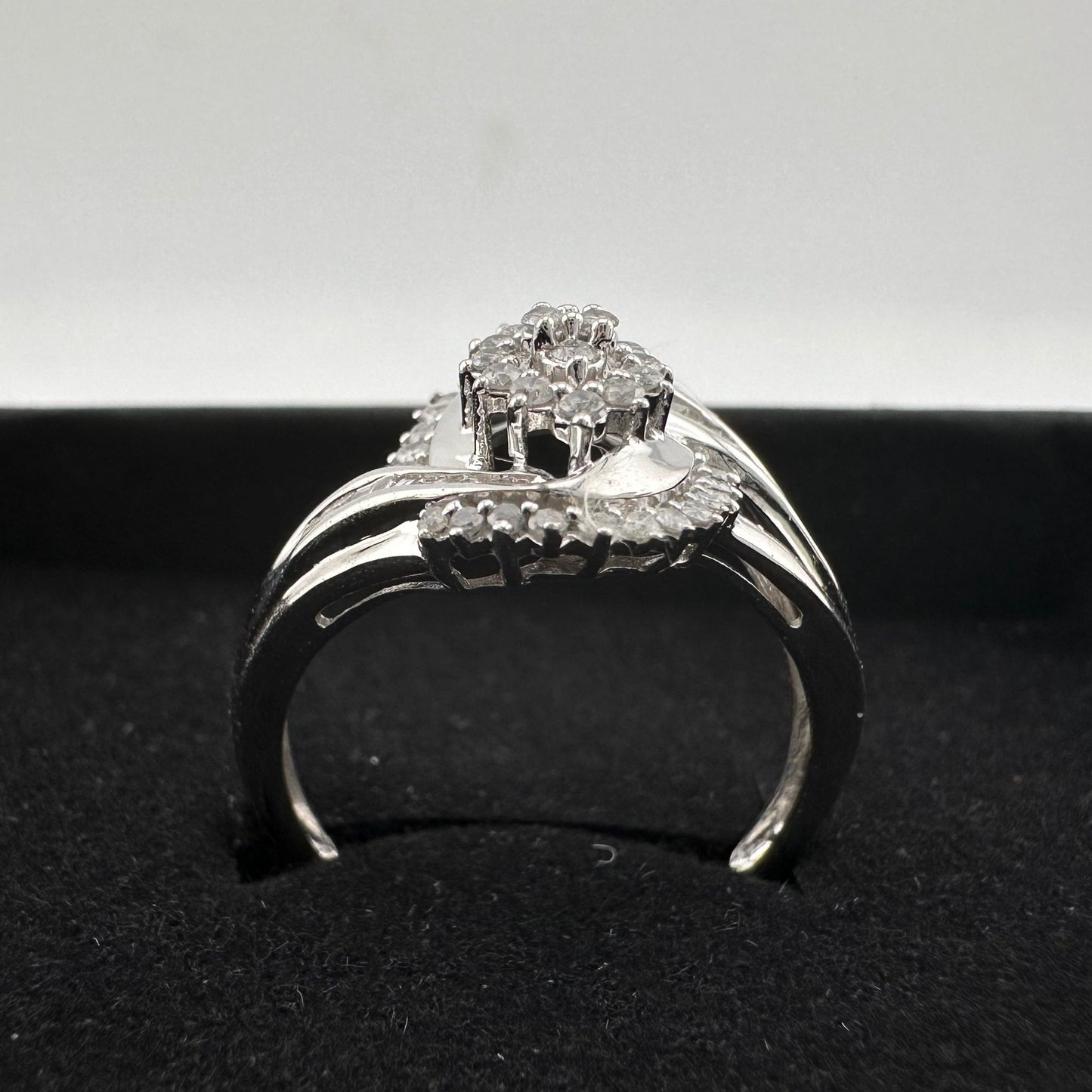 Marquise Cut Diamond Extravagana Ring Baguette & Prong set Natural Diamonds Size 9