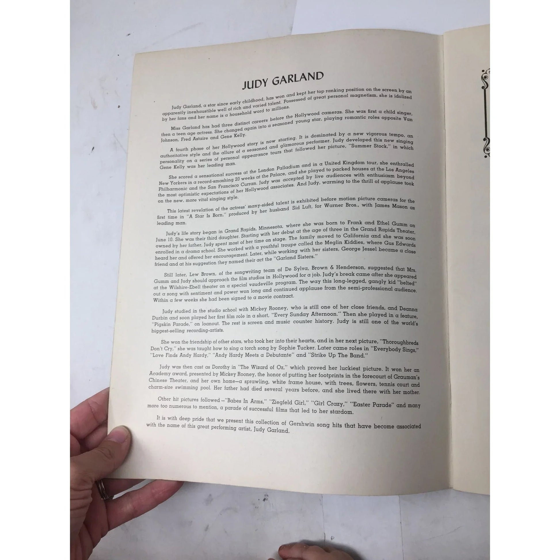 Judy Garland Album of George and Ira Gershwin Song Hits - A+ Stuff - SHEET MUSIC - A+ Stuff