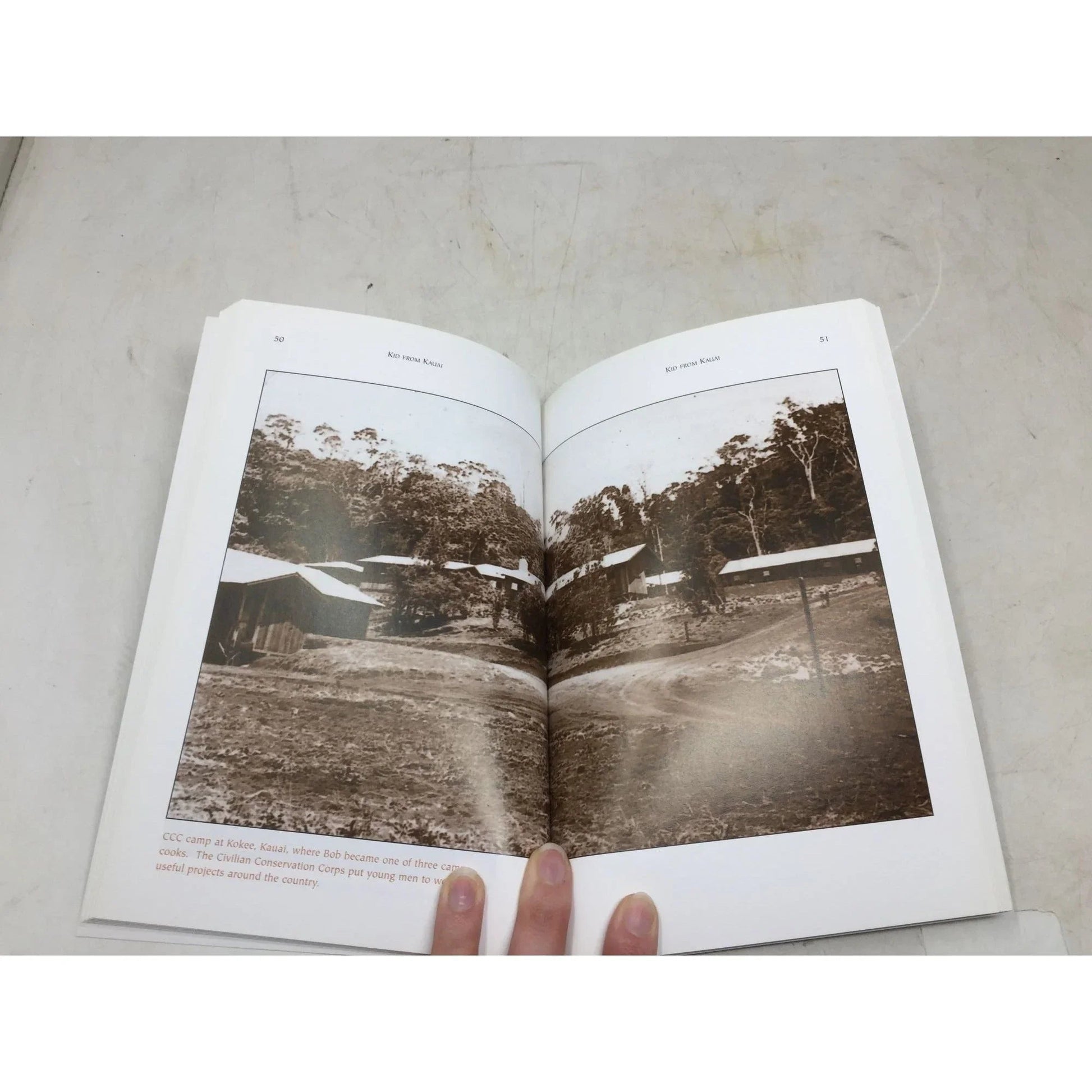 ''Kid from Kauai: A Memoir'' by Robert Okazaki and Dorothy Hazzard - A+ Stuff - books - A+ Stuff