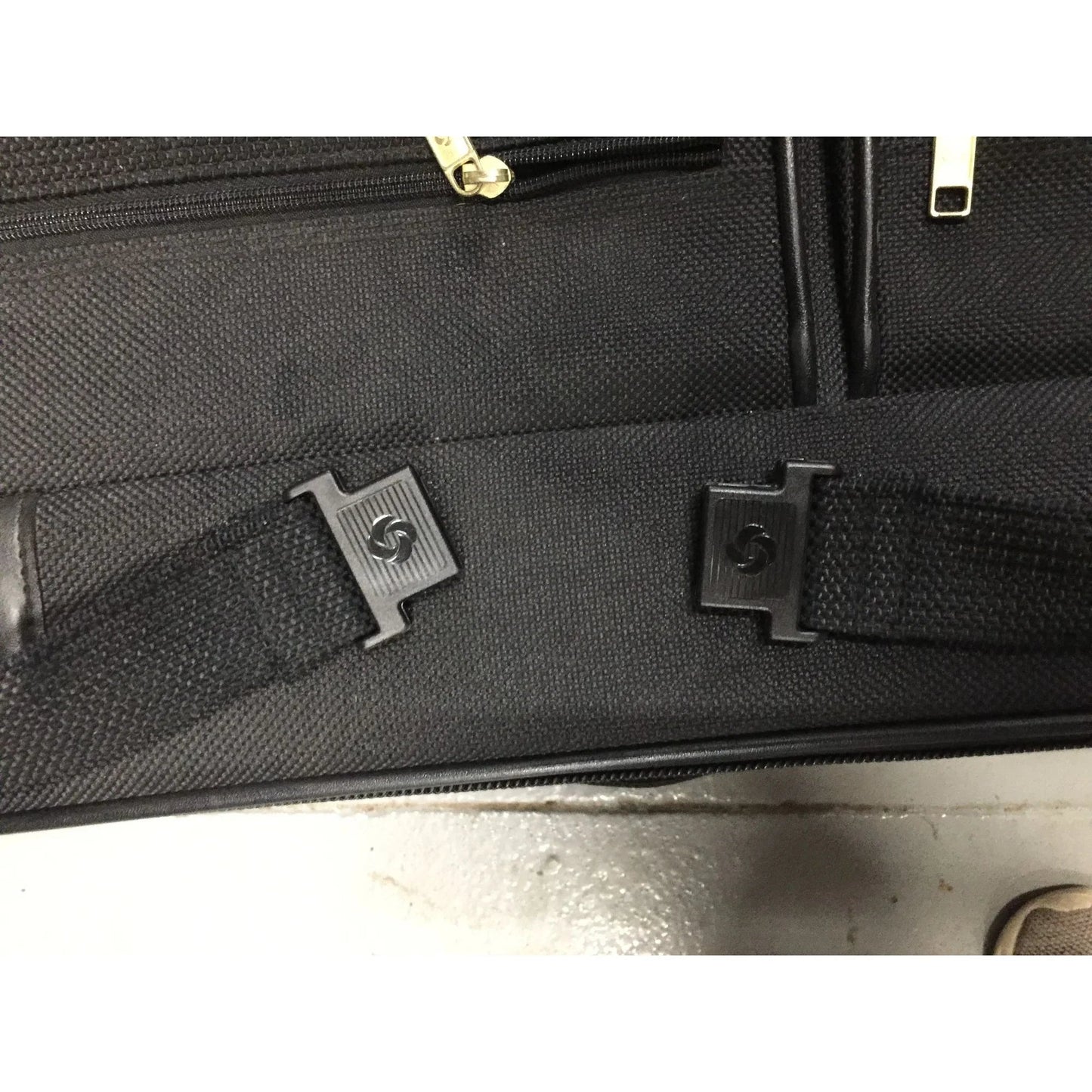 Large Black Samsonite Suitcase with wheels on it - samsonite - Luggage & Bags - A+ Stuff