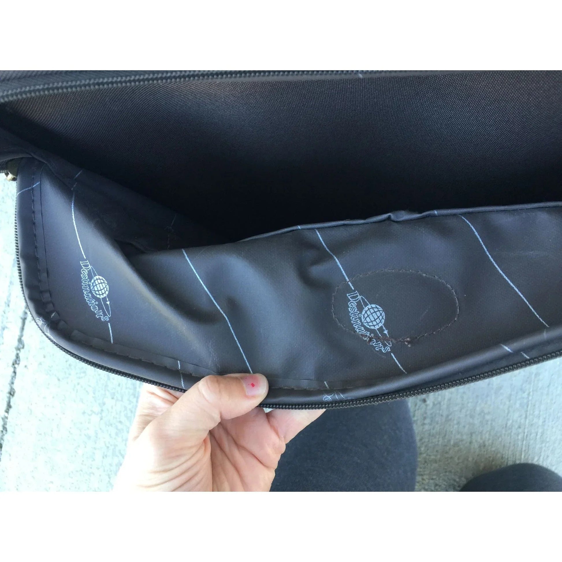 Large Brown Samsonite Zippered Suitcase on Wheels - samsonite - Luggage & Bags - A+ Stuff