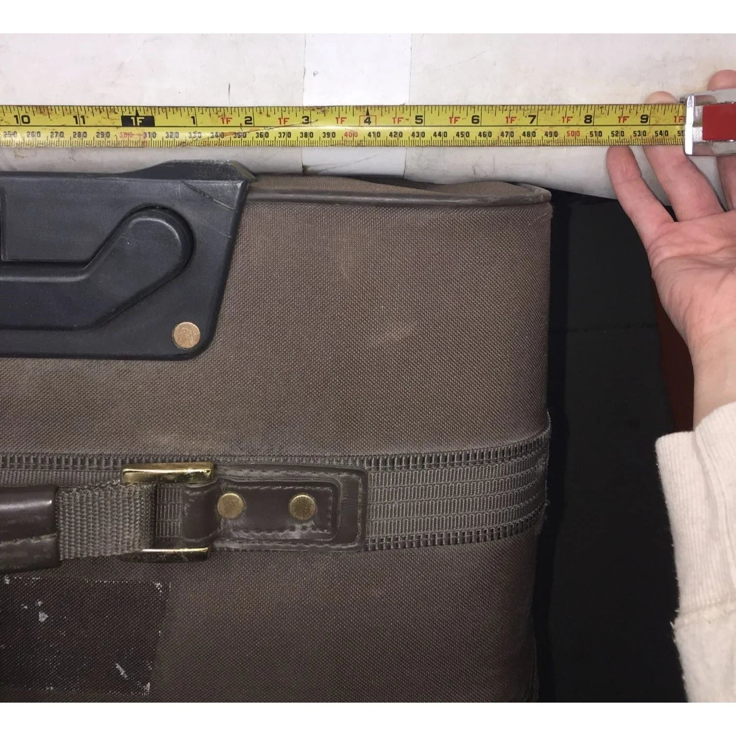 Large Brown Samsonite Zippered Suitcase on Wheels - samsonite - Luggage & Bags - A+ Stuff
