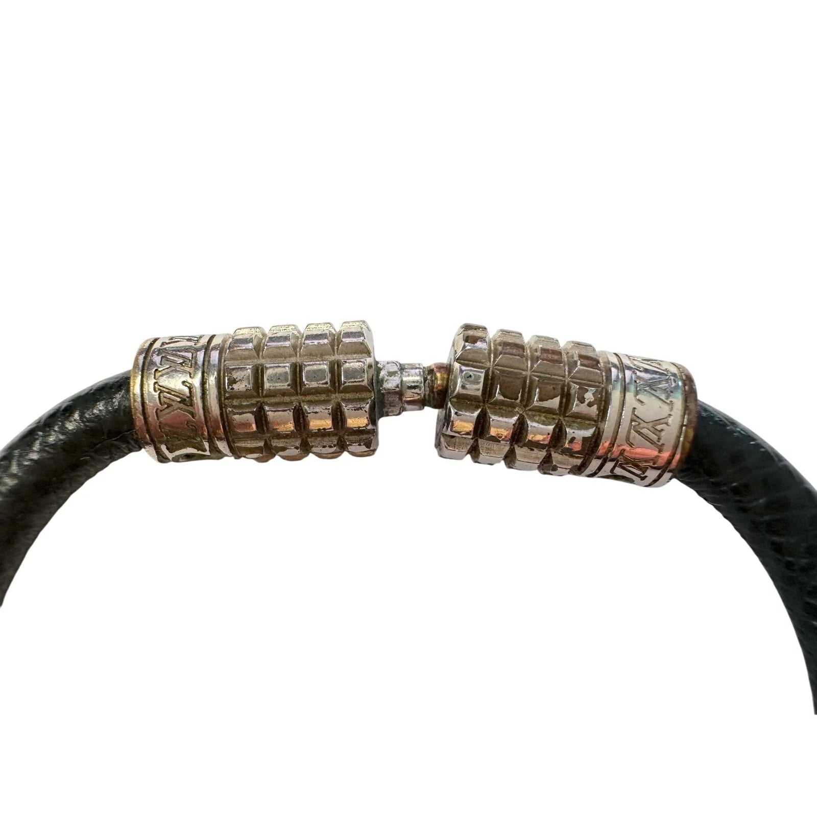 Louis Vuitton Black Taiga Leather Digit Bracelet with Dust Bag, Box & Care Booklet - Louis Vuitton - Bracelet - A+ Stuff