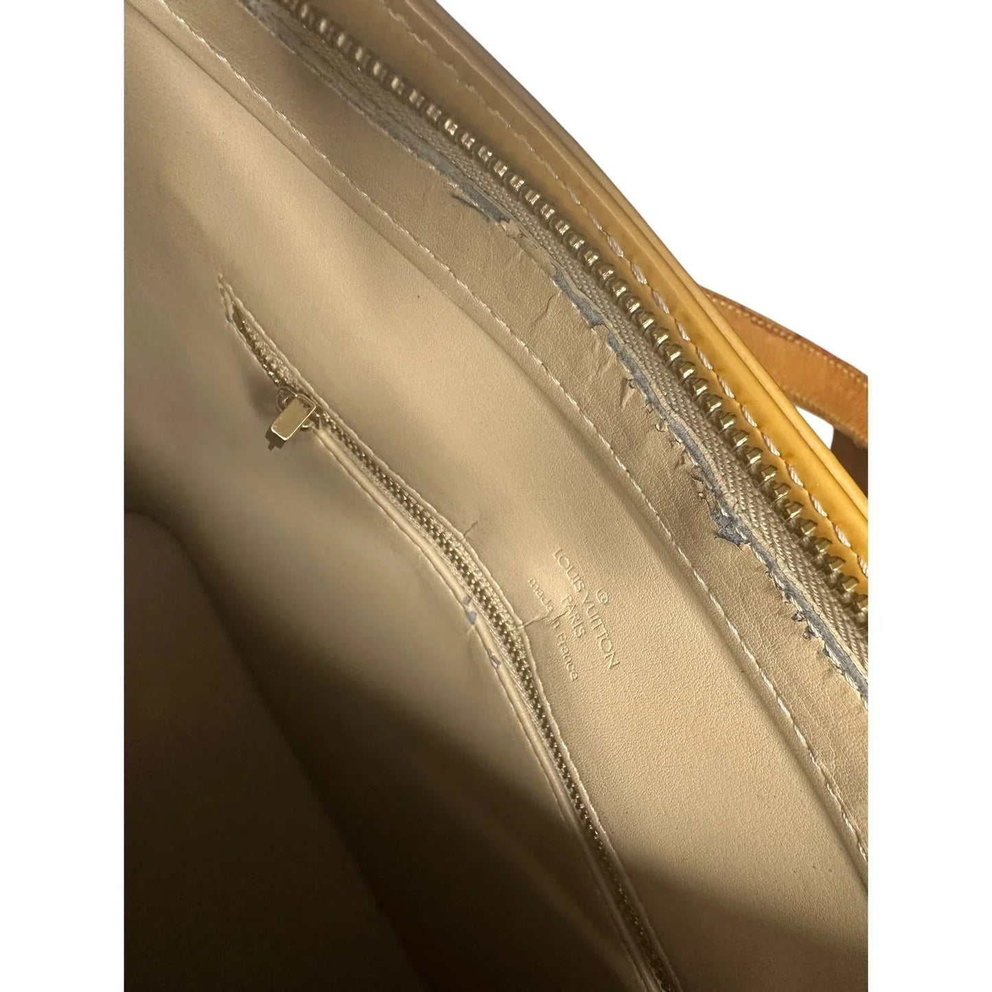 Louis Vuitton Monogram Vernis Houston Hand Bag - Louis Vuitton - A+ Stuff