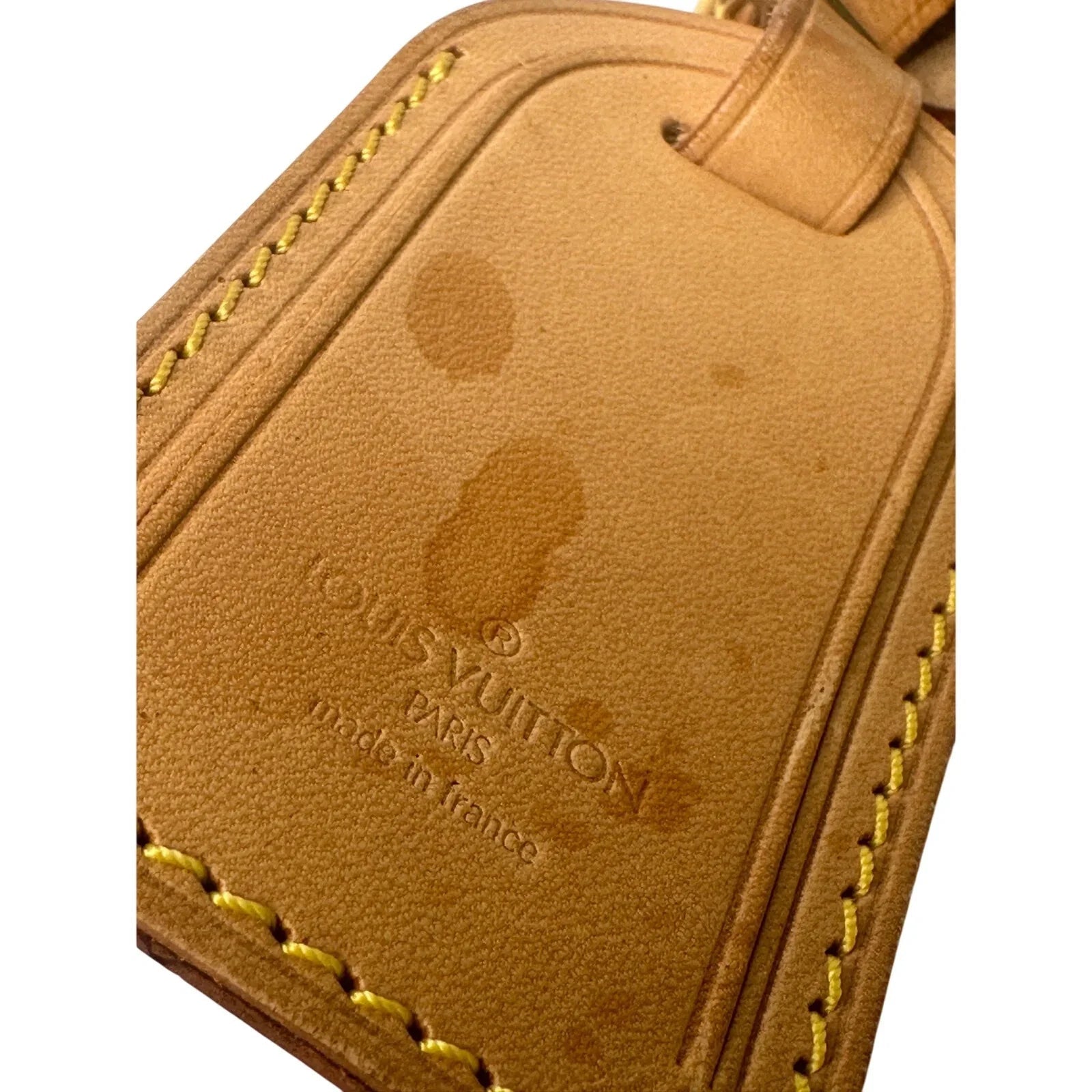 Louis Vuitton Vachetta Poignet & Luggage Tag - Louis Vuitton - Luggage Tag & Poignet - A+ Stuff