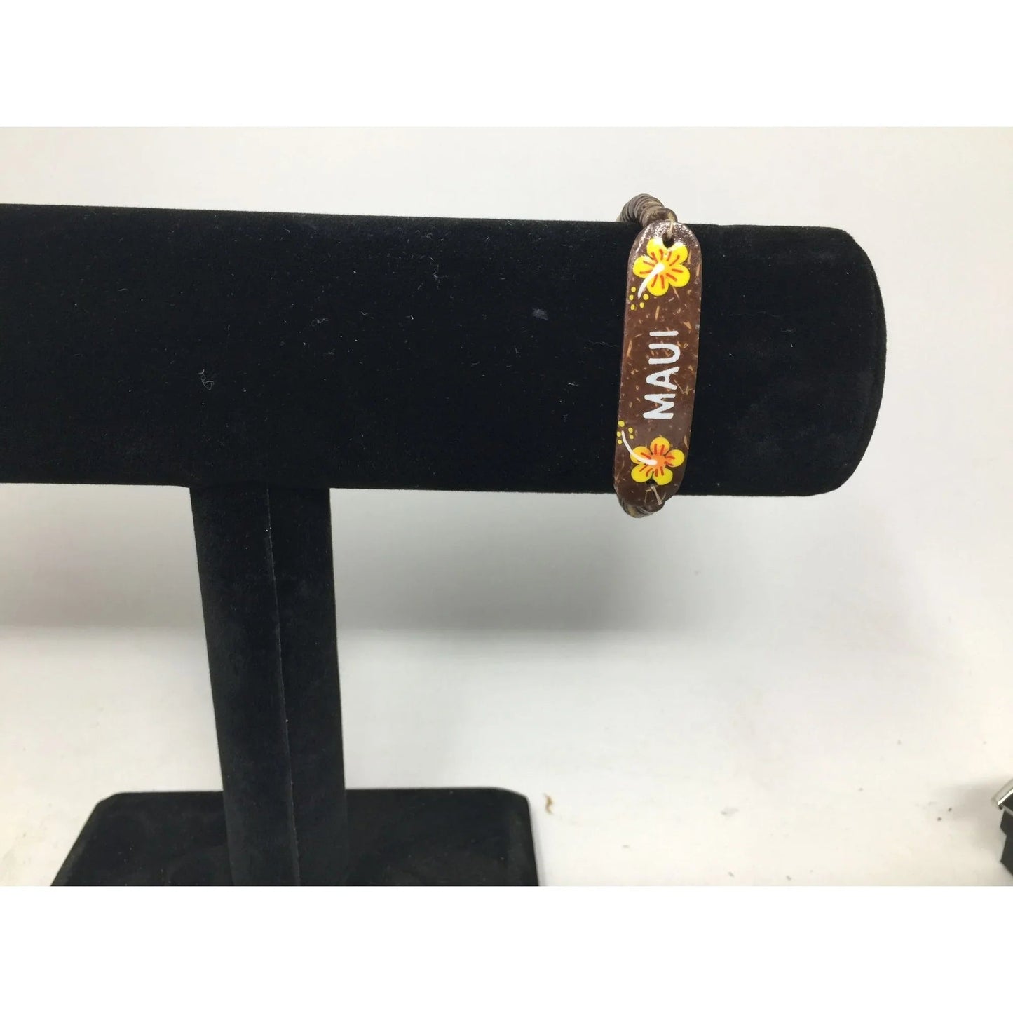''MAUI'' Hawaii Hibiscus Flower Souvenir Bracelet with Brown Beads on it - A+ Stuff - Bracelet - A+ Stuff