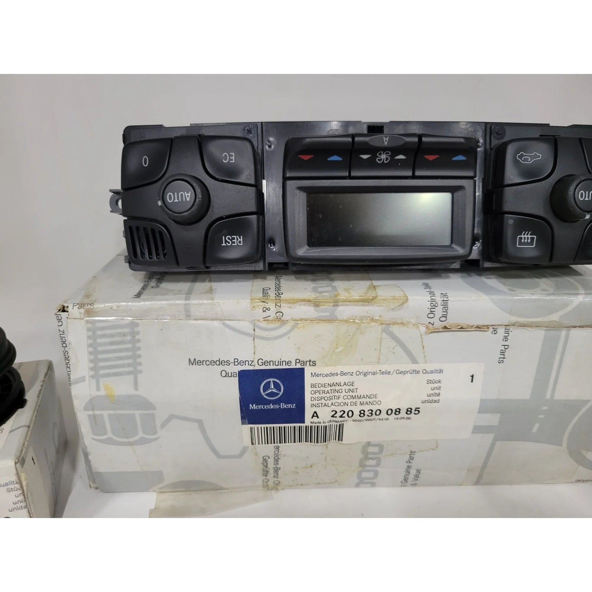 Mercedes Benz Climate Control Panel ''Operating Unit'' A 220 830 08 85 - Mercedes Benz - Auto Part - A+ Stuff