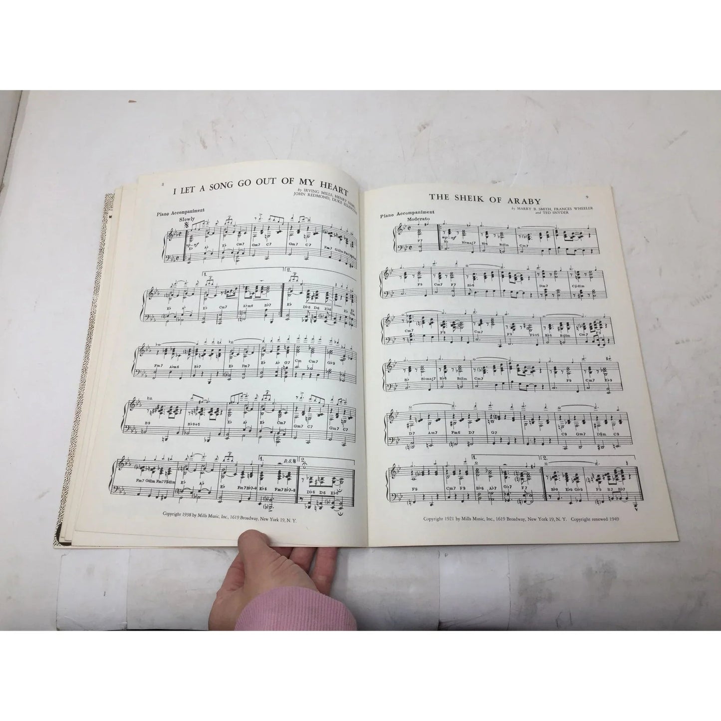 Mills Showcase of Hits Vintage Sheet Music Book - A+ Stuff - SHEET MUSIC - A+ Stuff