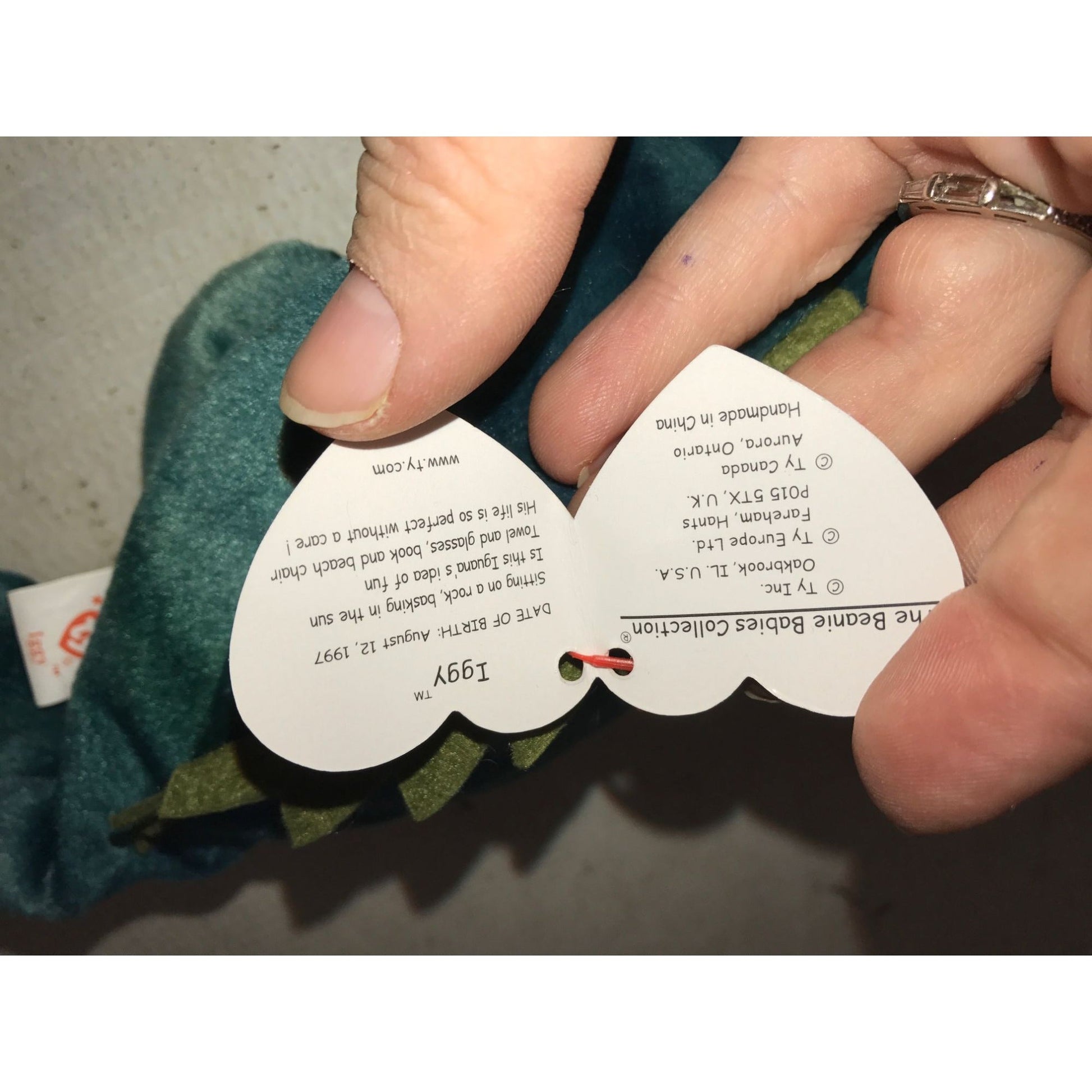 1997 Iggy the Iguana Beanie Baby *blue tie dye version* TY Beanie Baby  A+ Stuff Plush Toys / Stuffed Animals
