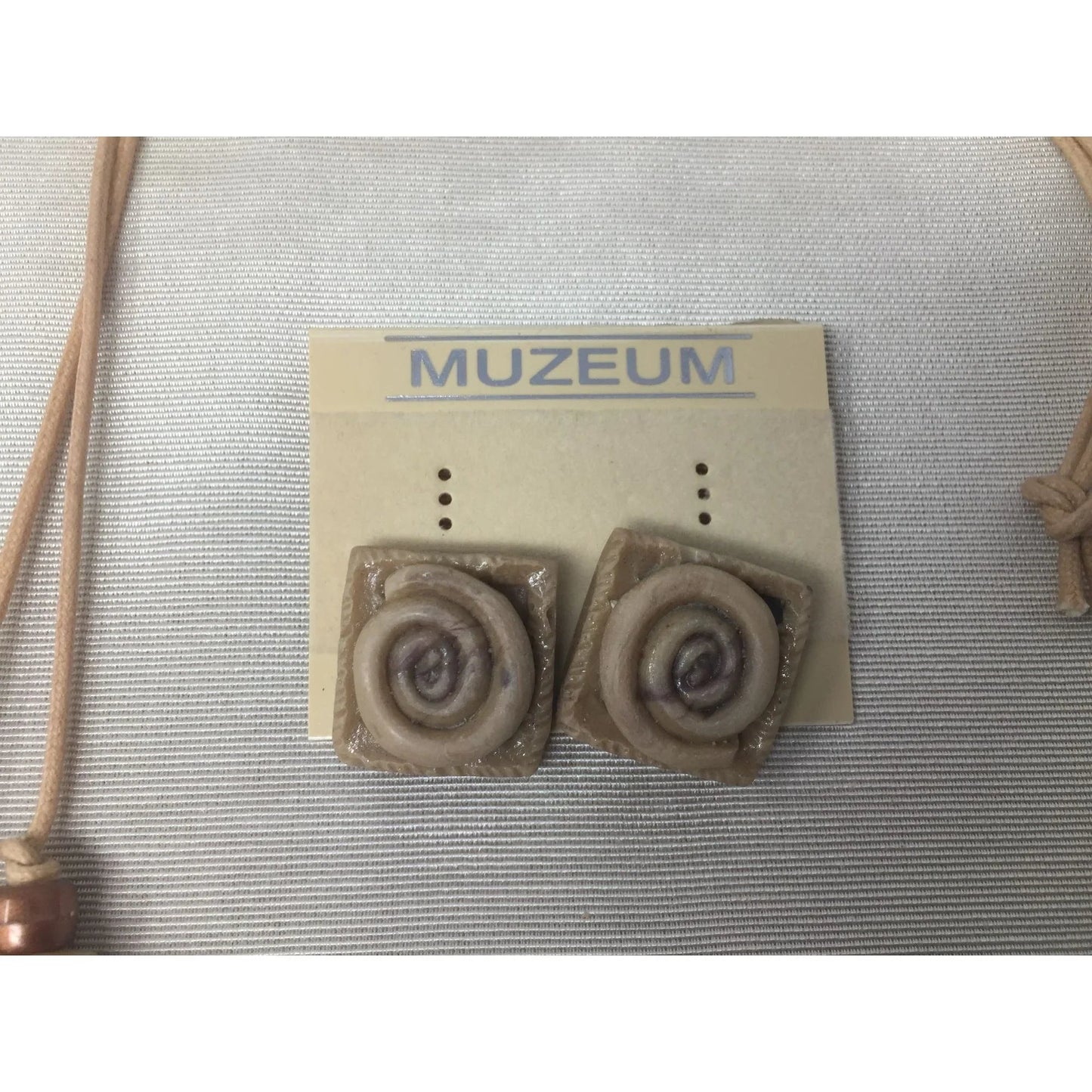 Muzeum Handcrafted Women's Necklace, Earrings and Bracelet - muzeum - Jewelry Set - A+ Stuff