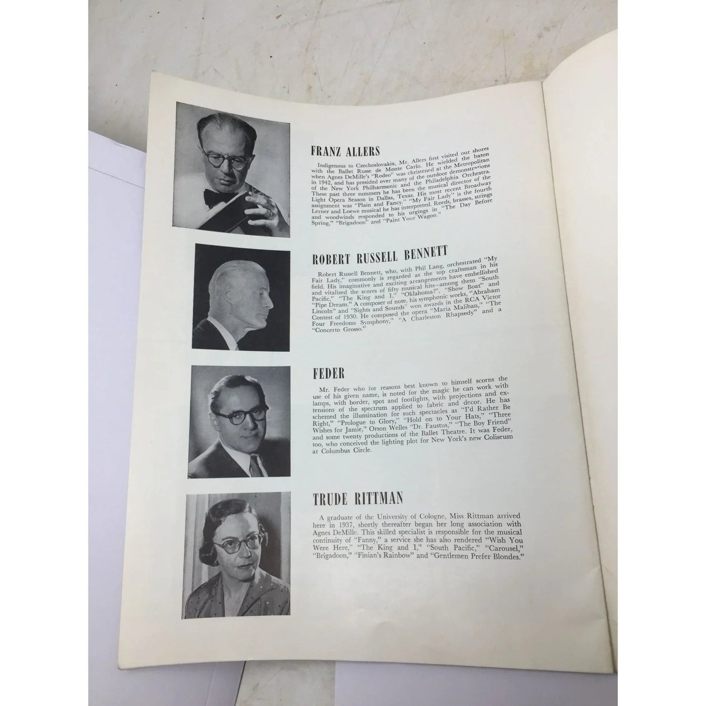 ''MY FAIR LADY'' Vintage Musical Souvenir Program Book - A+ Stuff - Books - A+ Stuff